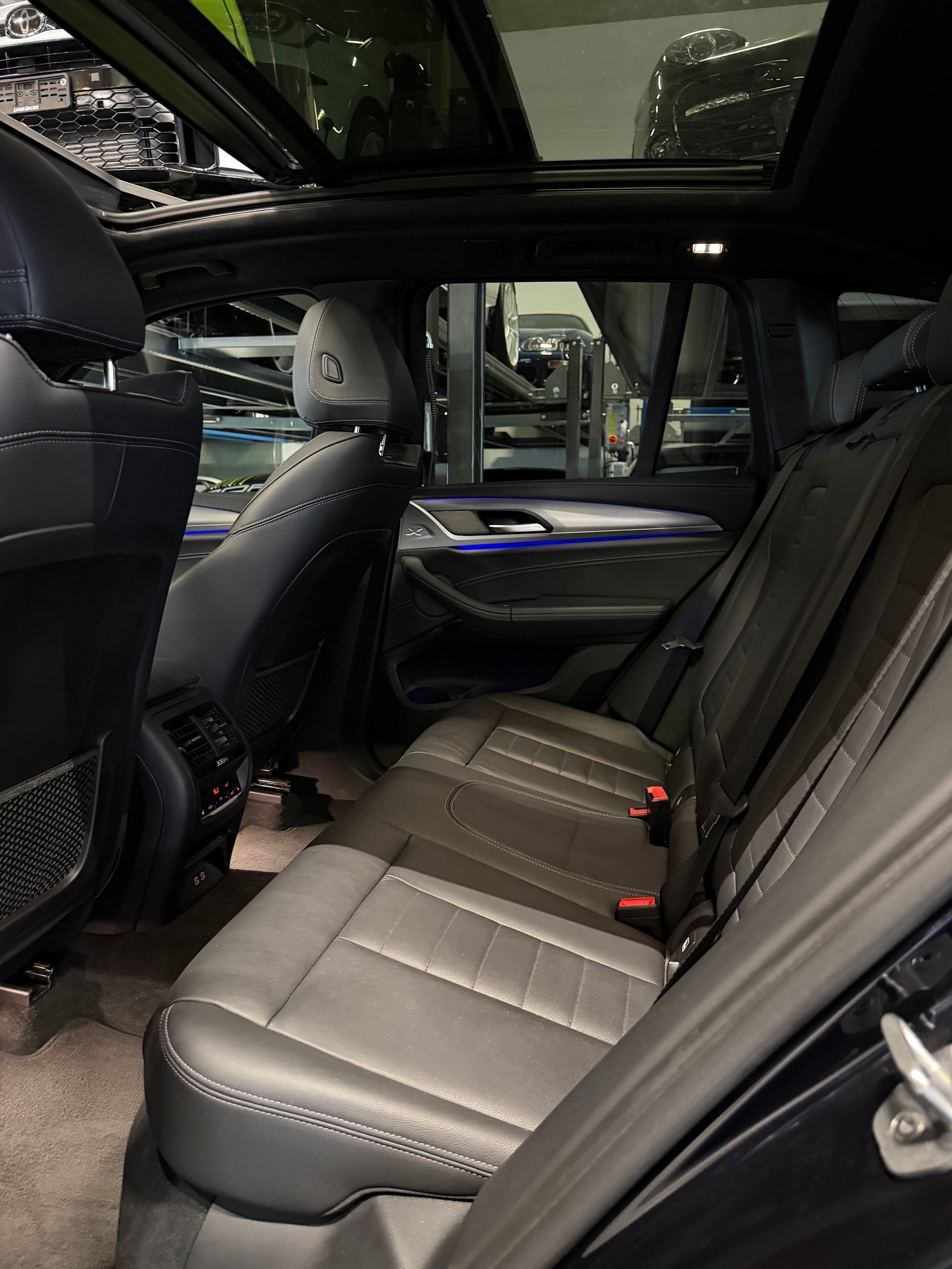 BMW X3 xDrive M40i Steptronic-image-11