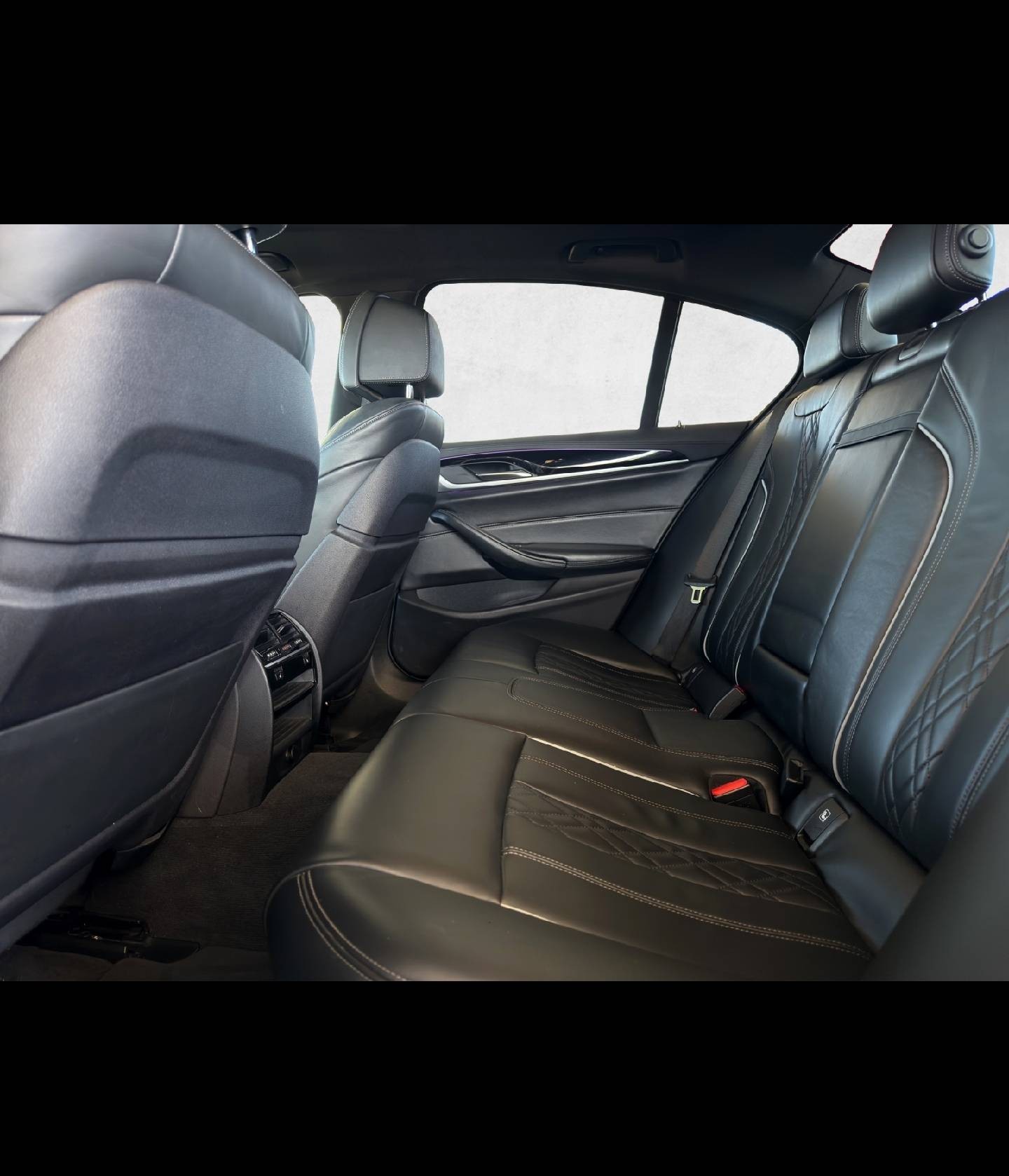 BMW 530d xDrive M-Packet/Topaustattung-image-5