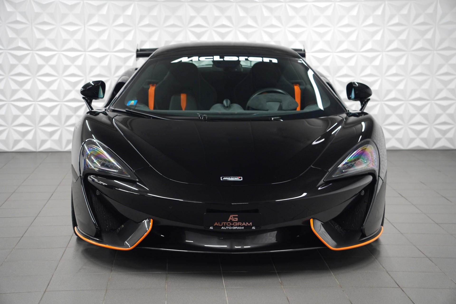 McLAREN 570S Spider 3.8 V8 SSG-image-7