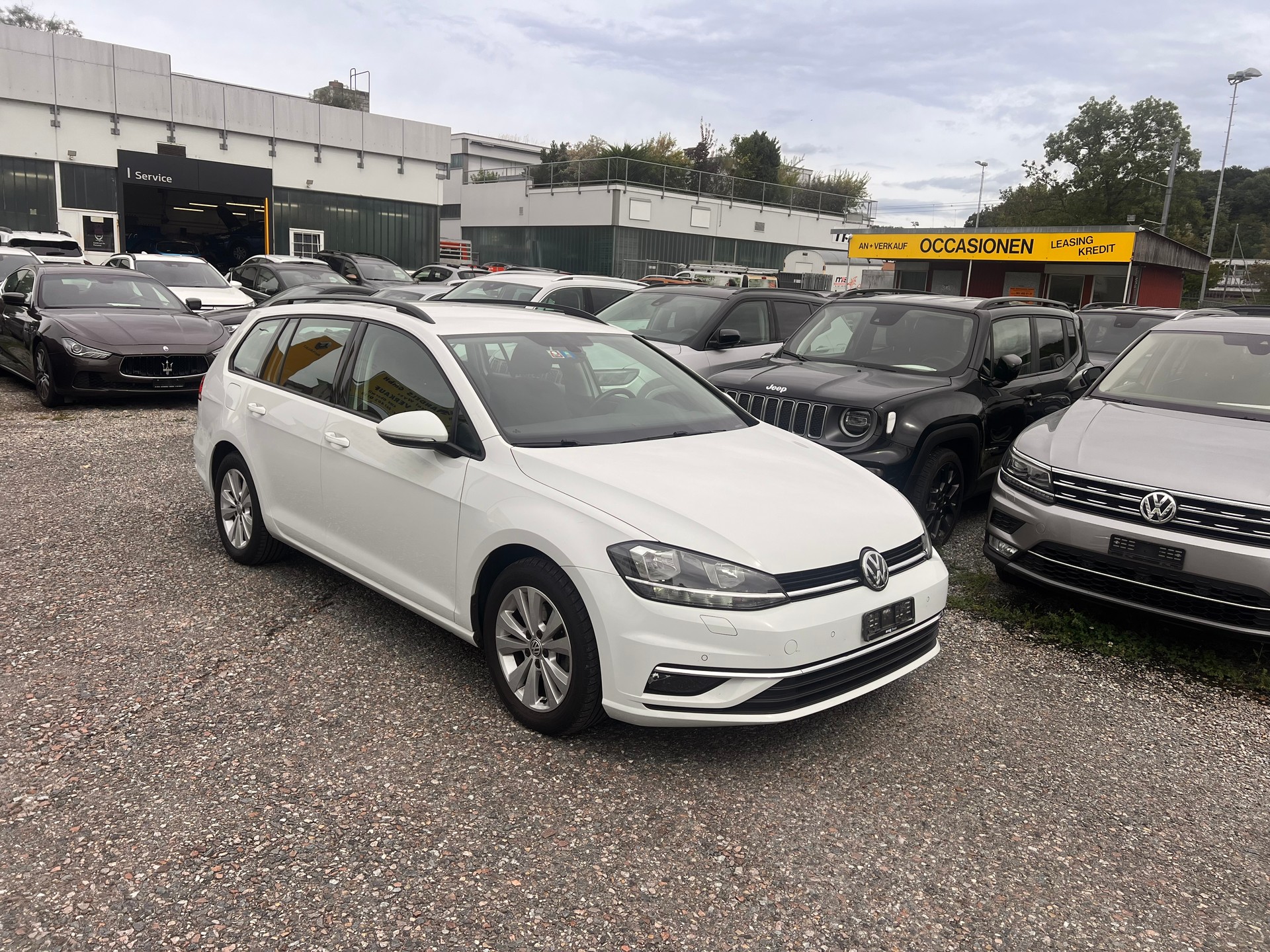 VW Golf Variant 2.0 TDI Comfortline 4Motion-showroom-element-1