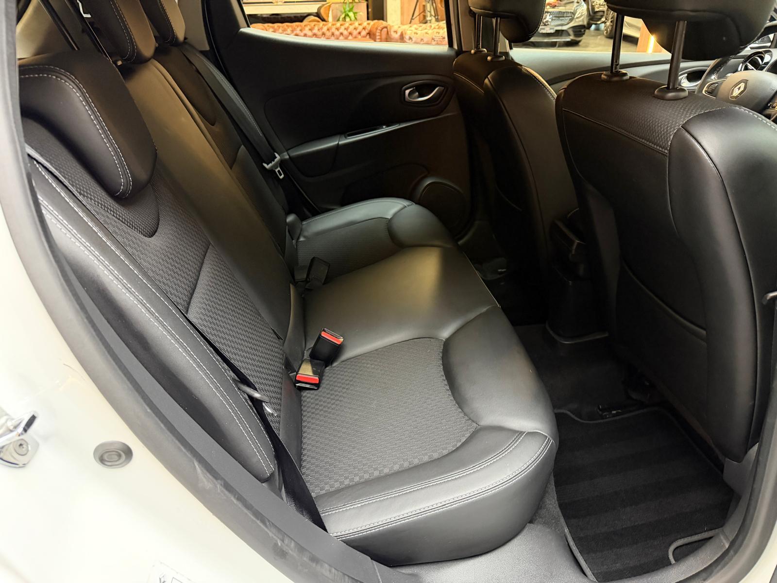 RENAULT Clio 1.2 TCe 120 Swiss Edition S/S-image-17