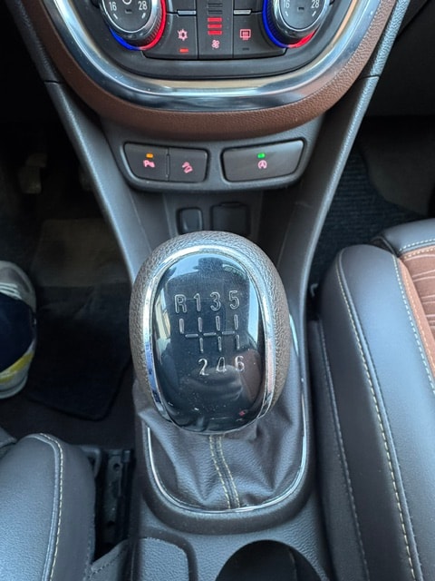 OPEL Mokka 1.4i 16V Turbo Cosmo 4WD-image-13