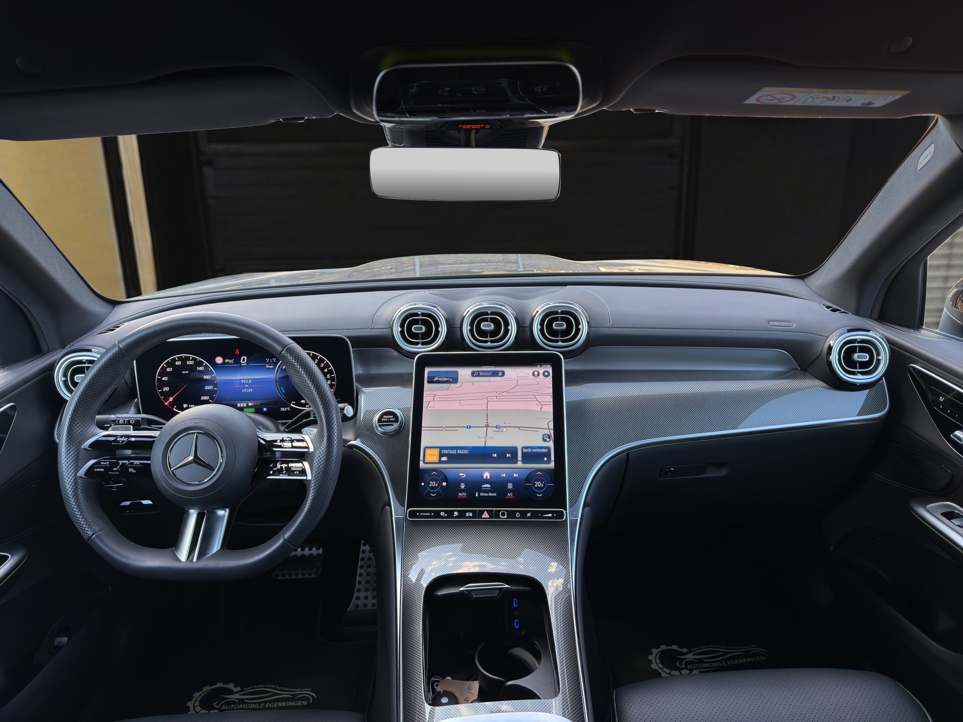 MERCEDES-BENZ GLC 400 e AMG Line 4matic-image-10