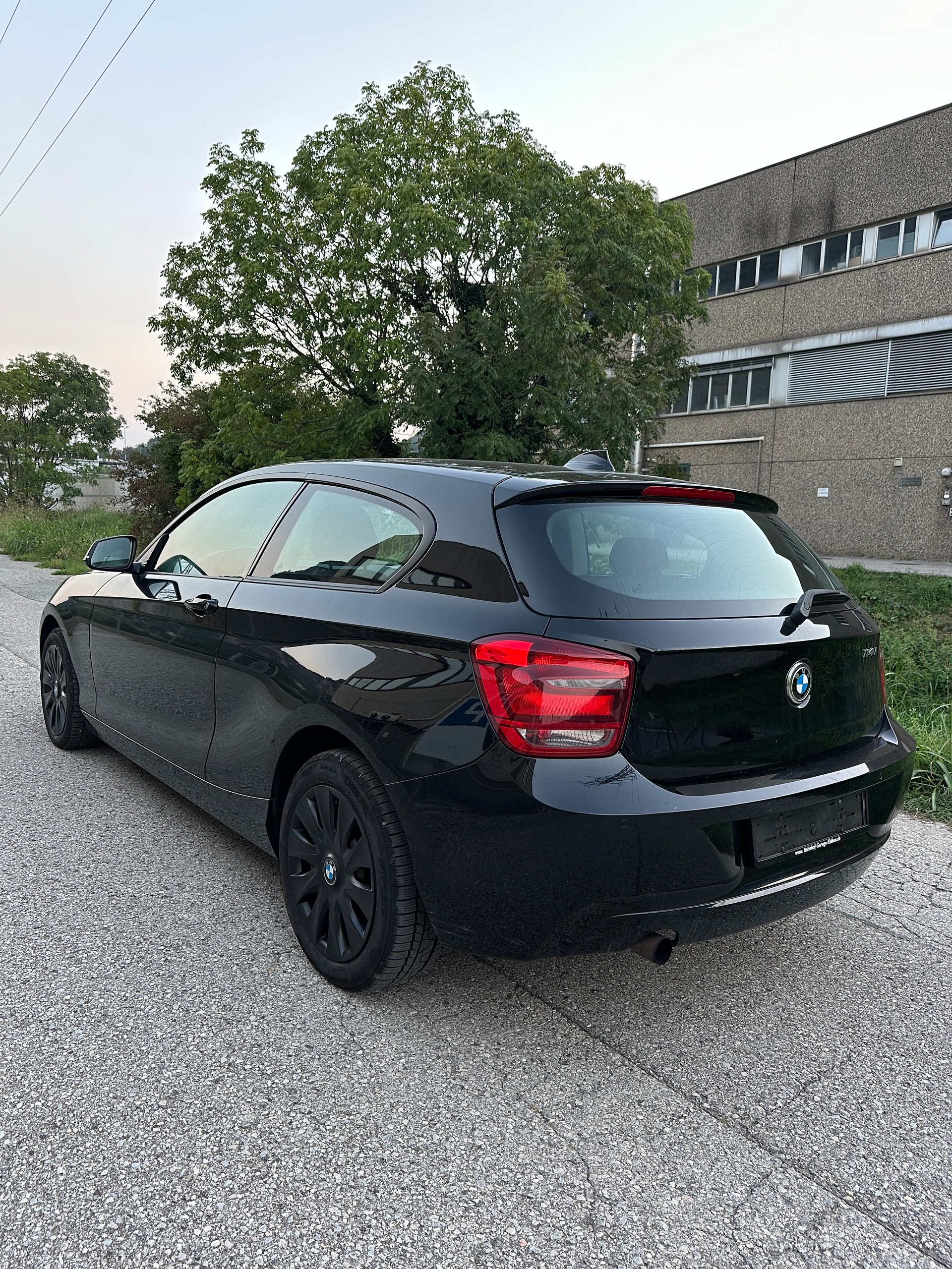 BMW 114i 1.6 Benzina-image-4