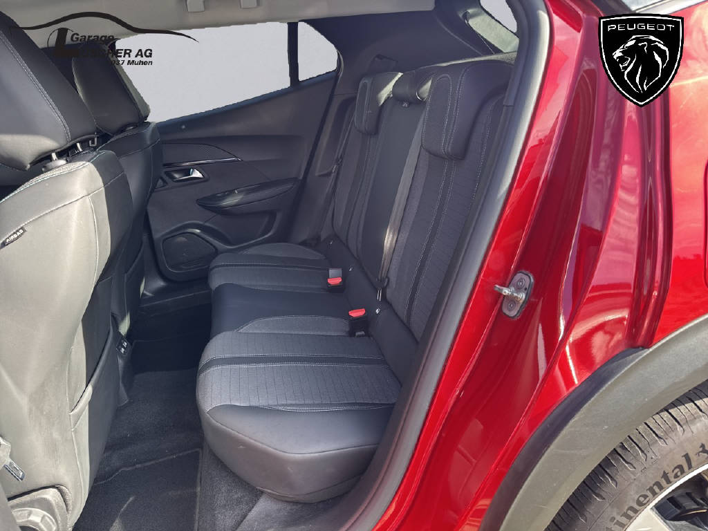 PEUGEOT 2008 1.2 PureTech 130 Allure-image-9