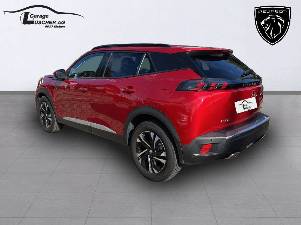 PEUGEOT 2008 1.2 PureTech 130 Allure-image-4