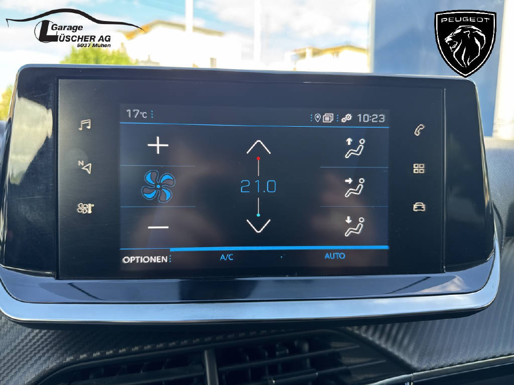 PEUGEOT 2008 1.2 PureTech 130 Allure-image-18