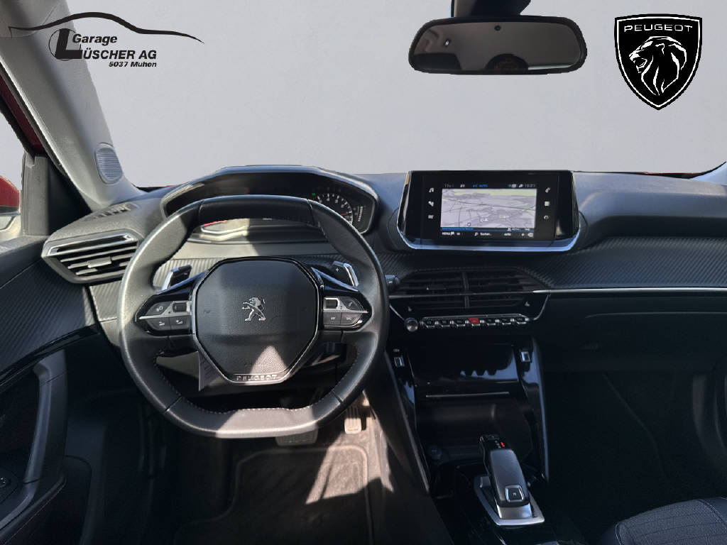 PEUGEOT 2008 1.2 PureTech 130 Allure-image-11