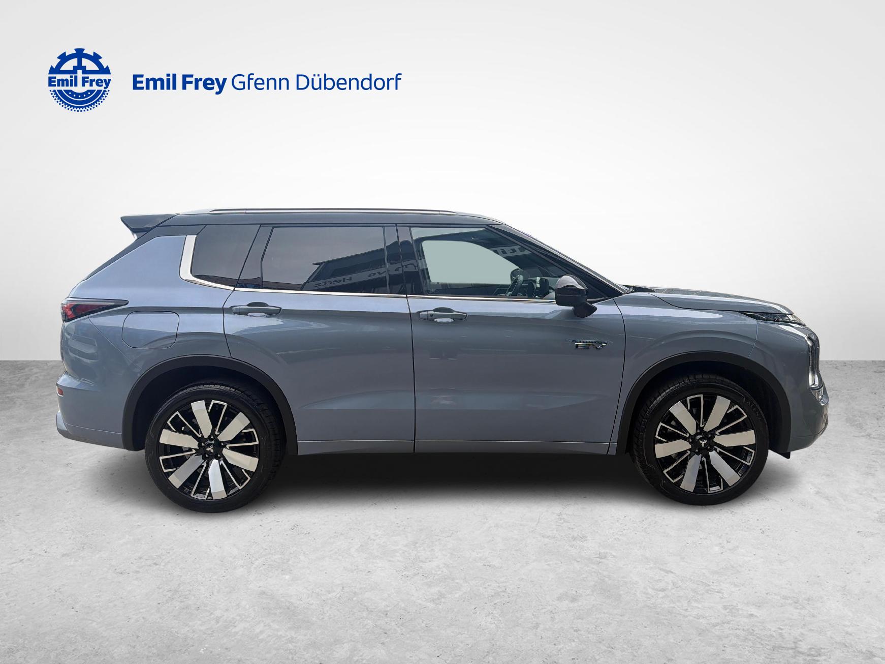 MITSUBISHI Outlander 2.4 PHEV Instyle+ 4x4-image-5