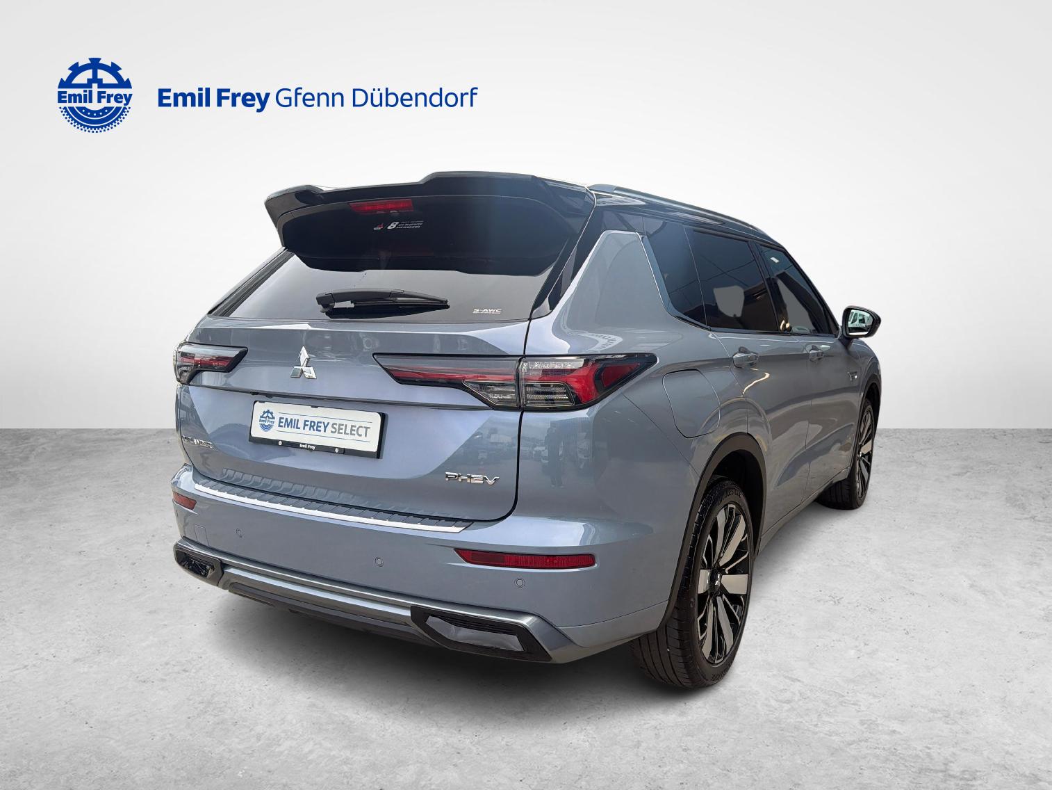 MITSUBISHI Outlander 2.4 PHEV Instyle+ 4x4-image-4