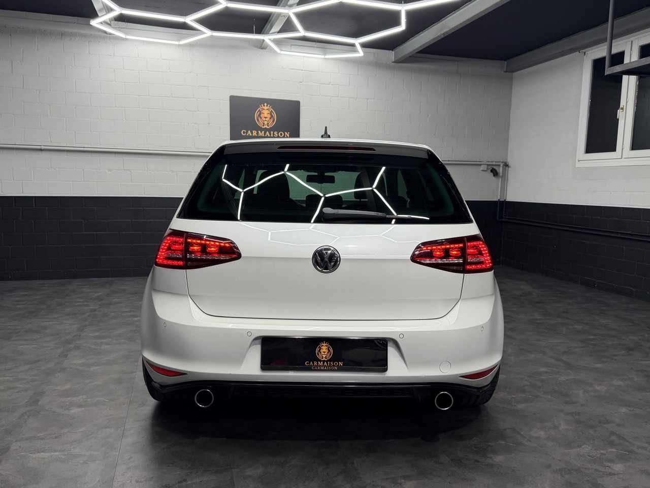 VW Golf 2.0 TSI GTI Performance | CH-Auto-image-8