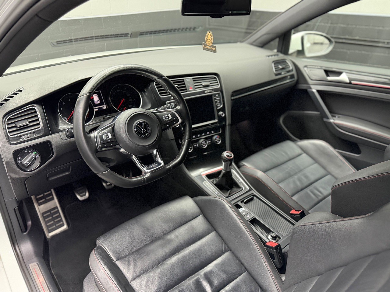 VW Golf 2.0 TSI GTI Performance | CH-Auto-image-18