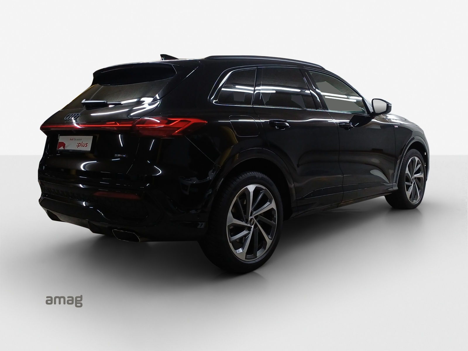 AUDI Q5 TFSI quatto 150 kW S-tronic-image-4