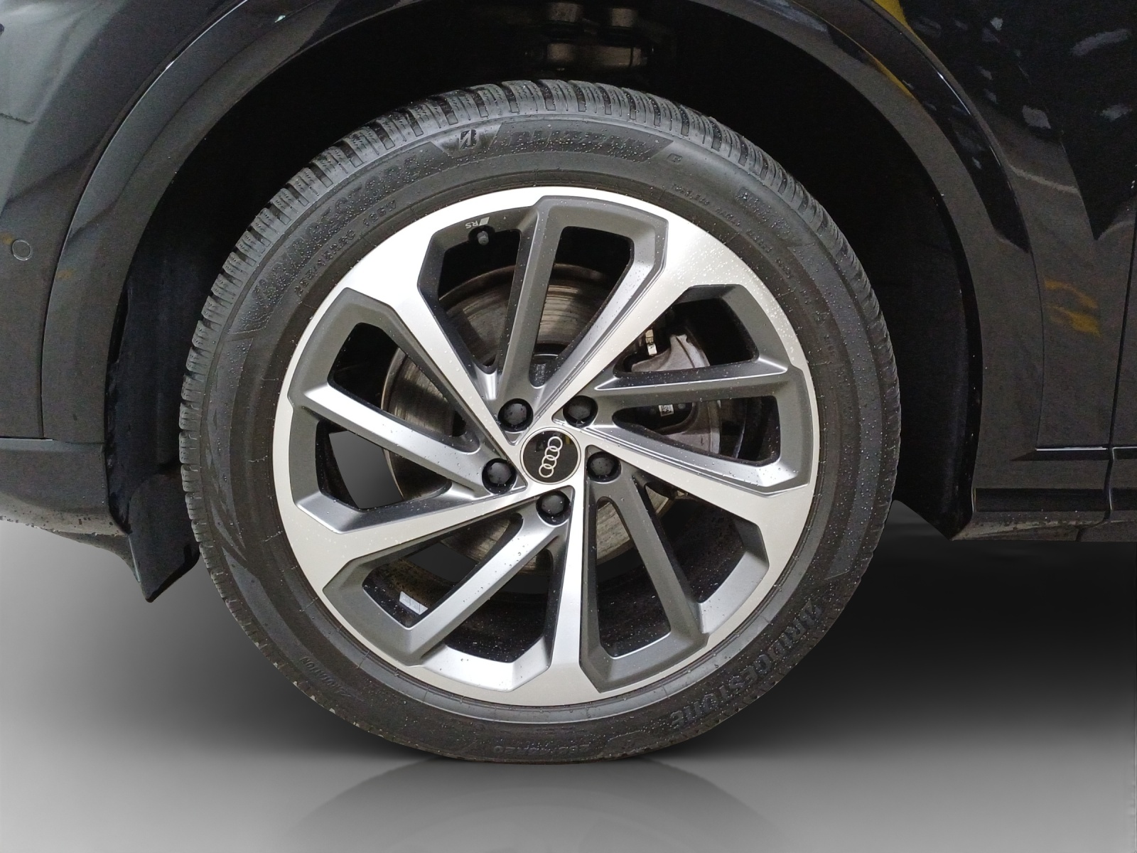 AUDI Q5 TFSI quatto 150 kW S-tronic-image-15