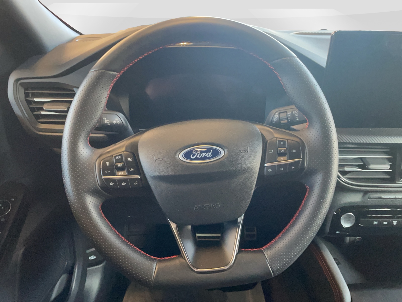 FORD Kuga 2.5 Hybrid ST-Line X 4x4-image-10
