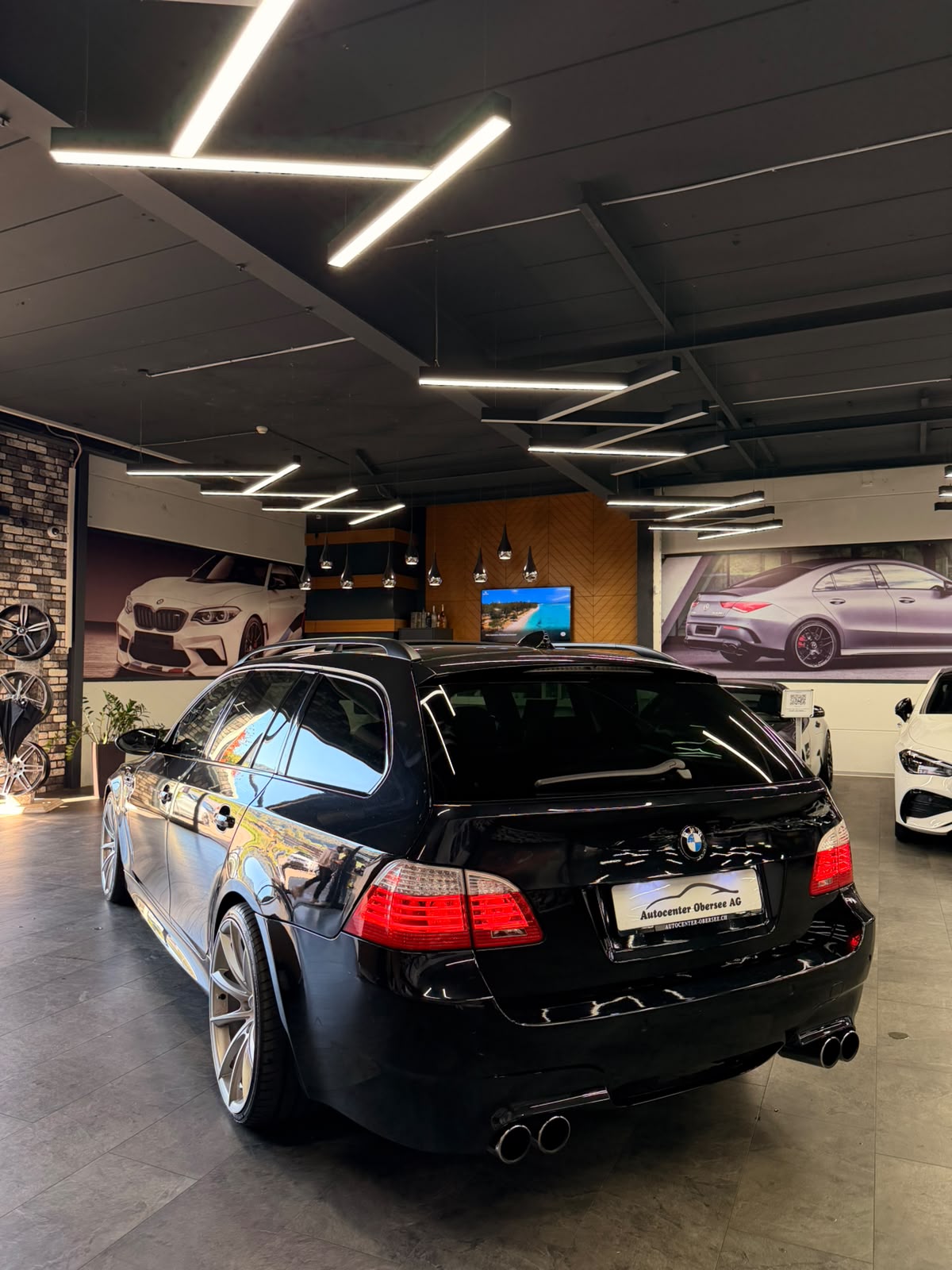 BMW M5 Touring-image-5