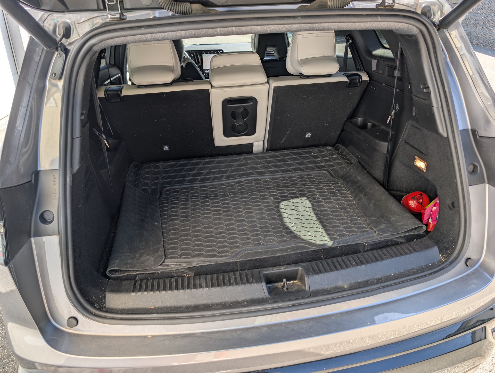 RENAULT 1.2 E-Tech iconic 7P-image-4