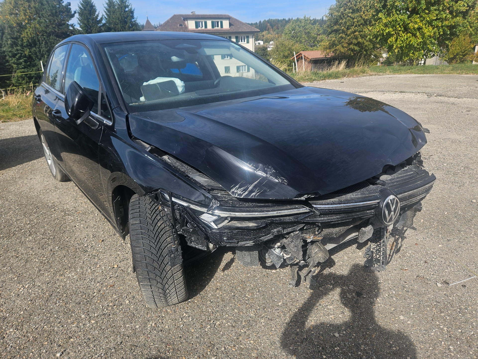VW Golf 1.5 e TSI mHEV Style DSG beschädig endommagé-image-11