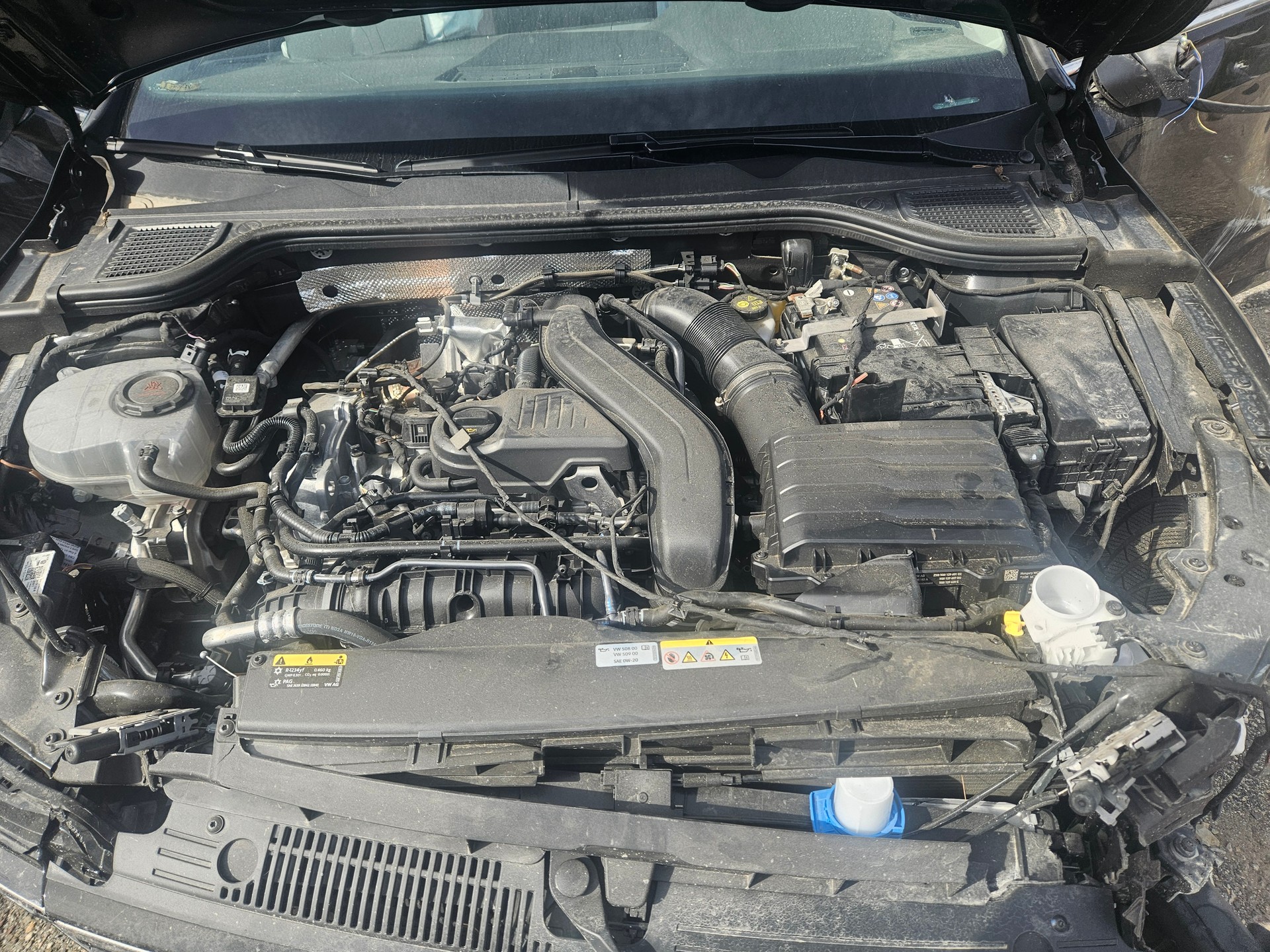 VW Golf 1.5 e TSI mHEV Style DSG beschädig endommagé-image-4