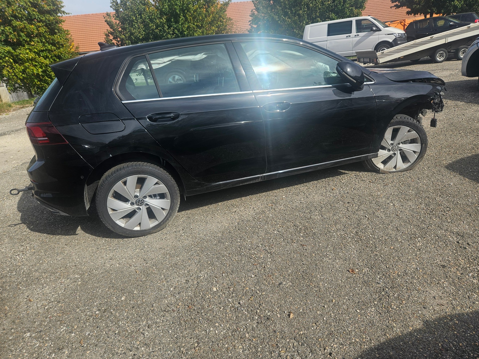 VW Golf 1.5 e TSI mHEV Style DSG beschädig endommagé-image-10