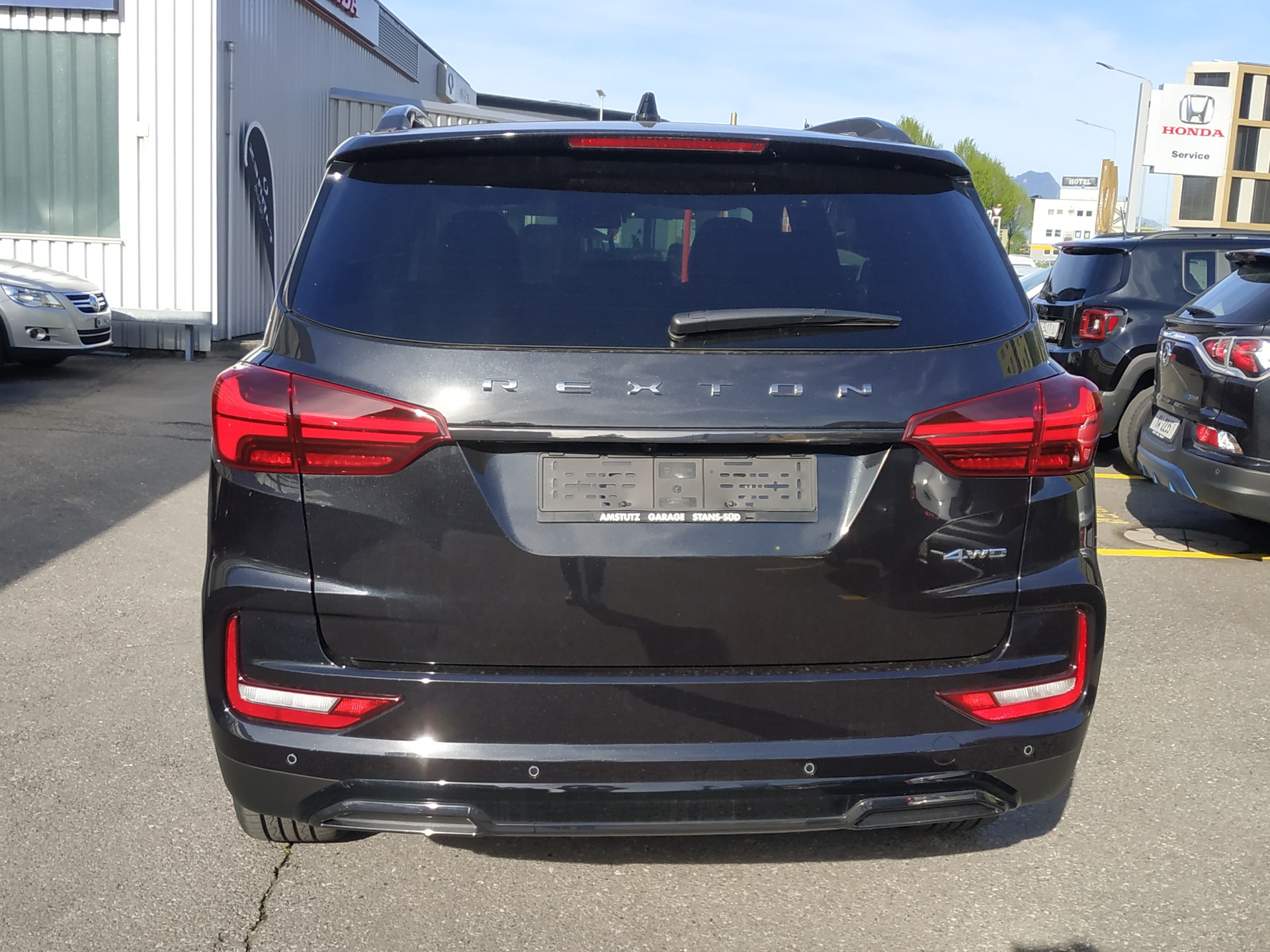 KGM-SsangYong Rexton 2.2 CRDi Blackline 4WD AT-image-8