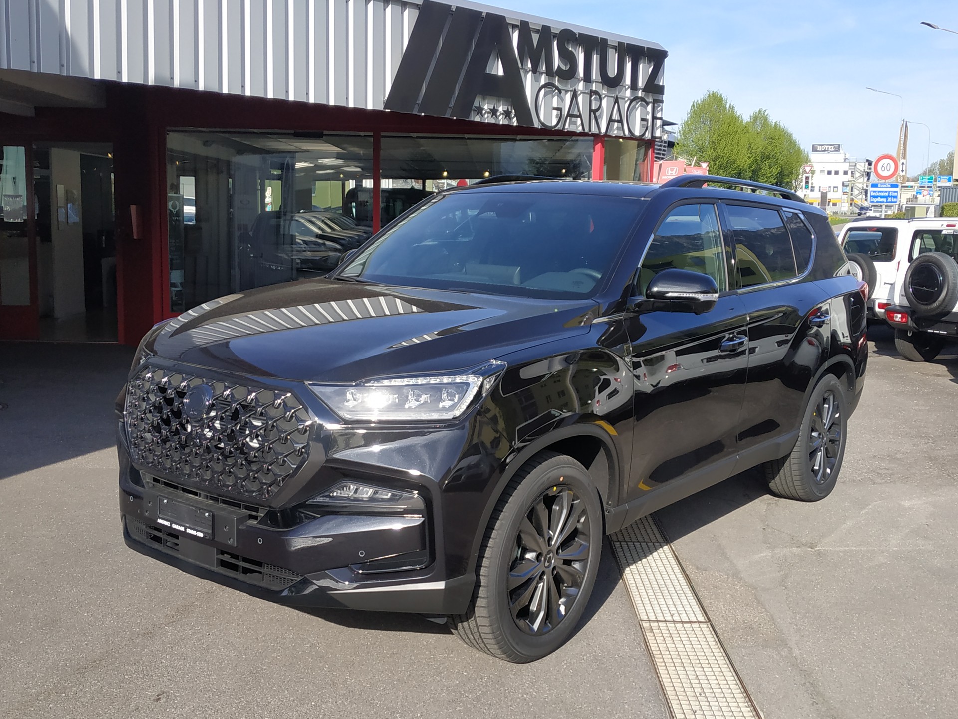 KGM-SsangYong Rexton 2.2 CRDi Blackline 4WD AT-image-0