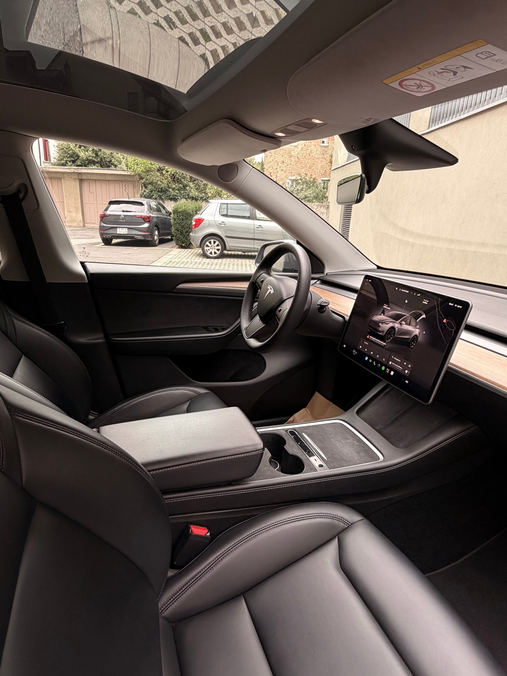TESLA Long Range D-image-3