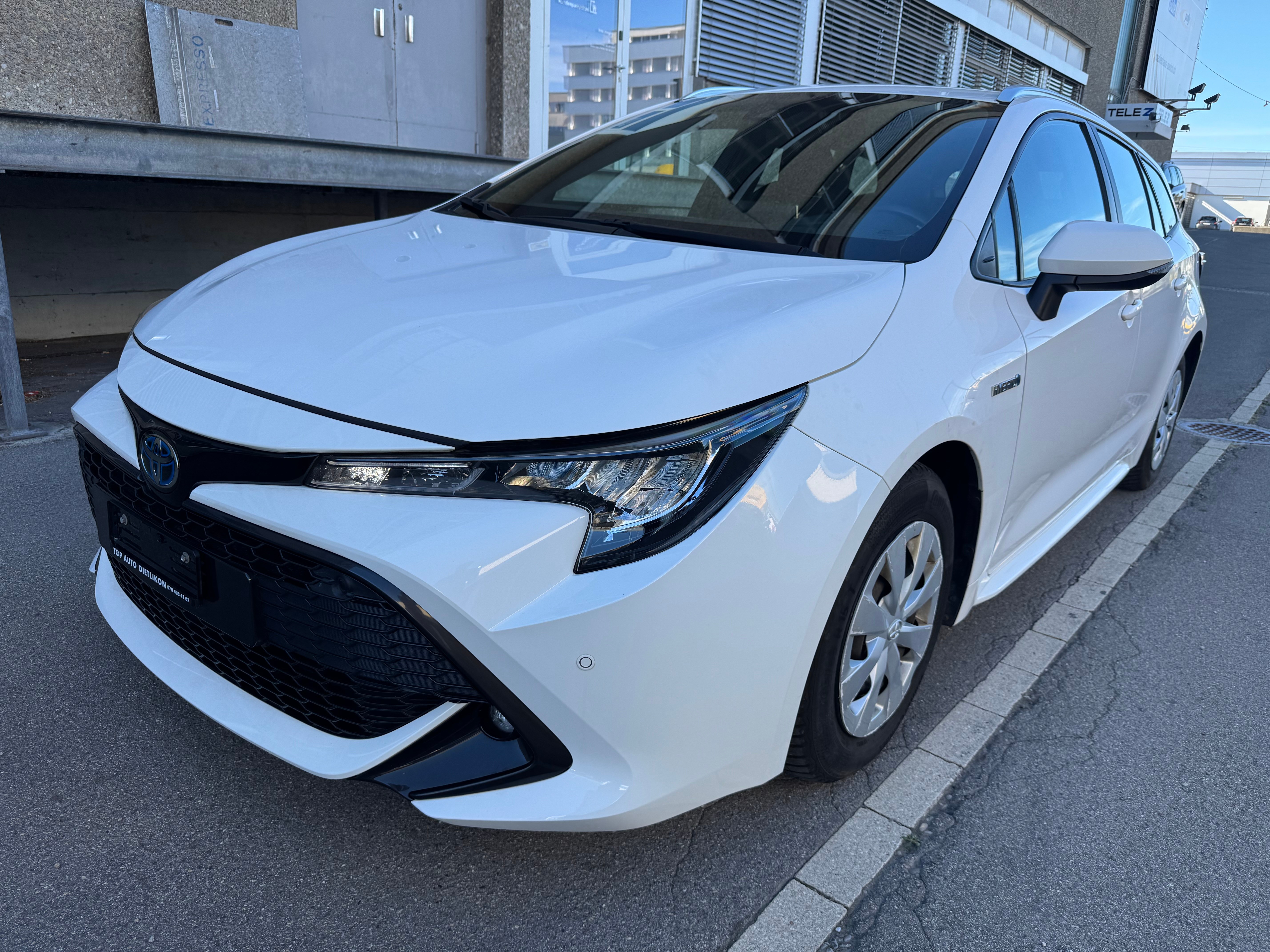 Car photo