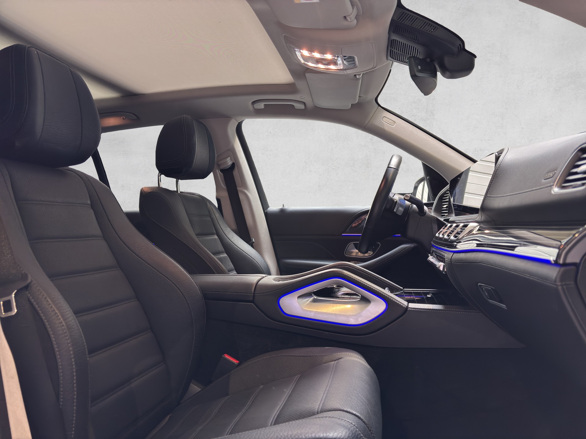 MERCEDES-BENZ GLE 450 d AMG Line 4matic-image-4