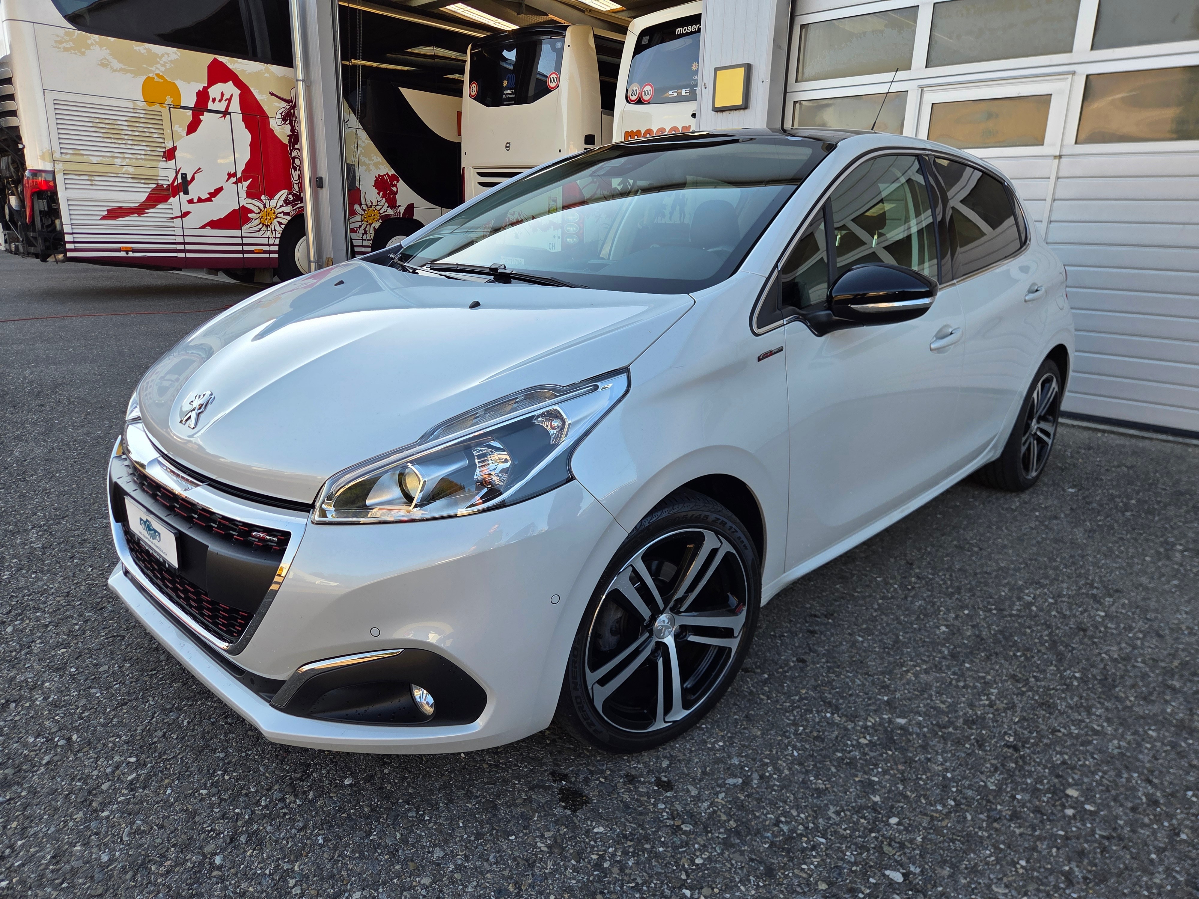 Car photo