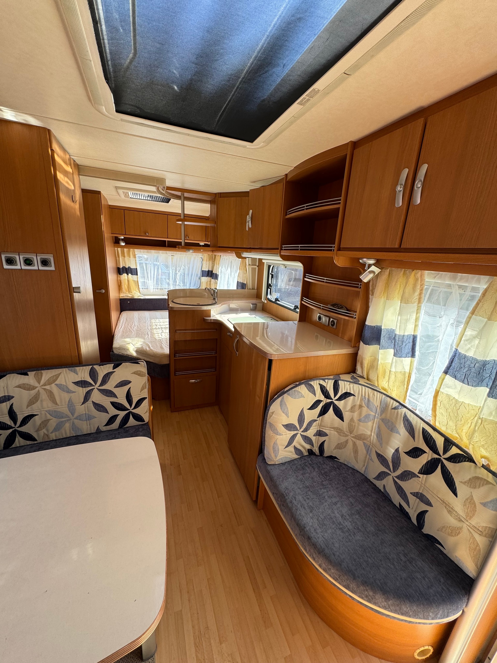 TABBERT Da Vinci 540 Kajüte Stockbett Mover Isabella Vorzeit-image-11