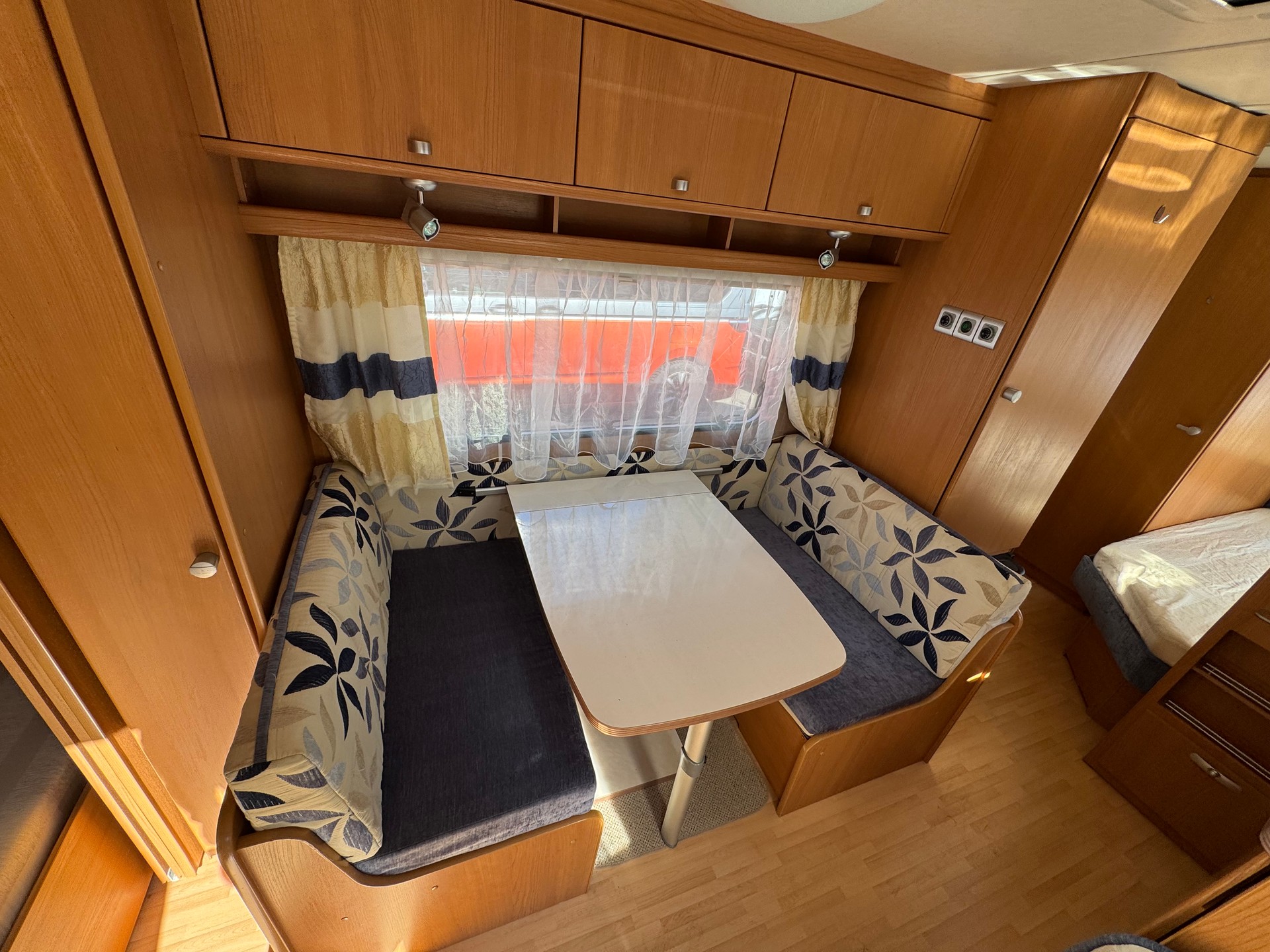 TABBERT Da Vinci 540 Kajüte Stockbett Mover Isabella Vorzeit-image-9
