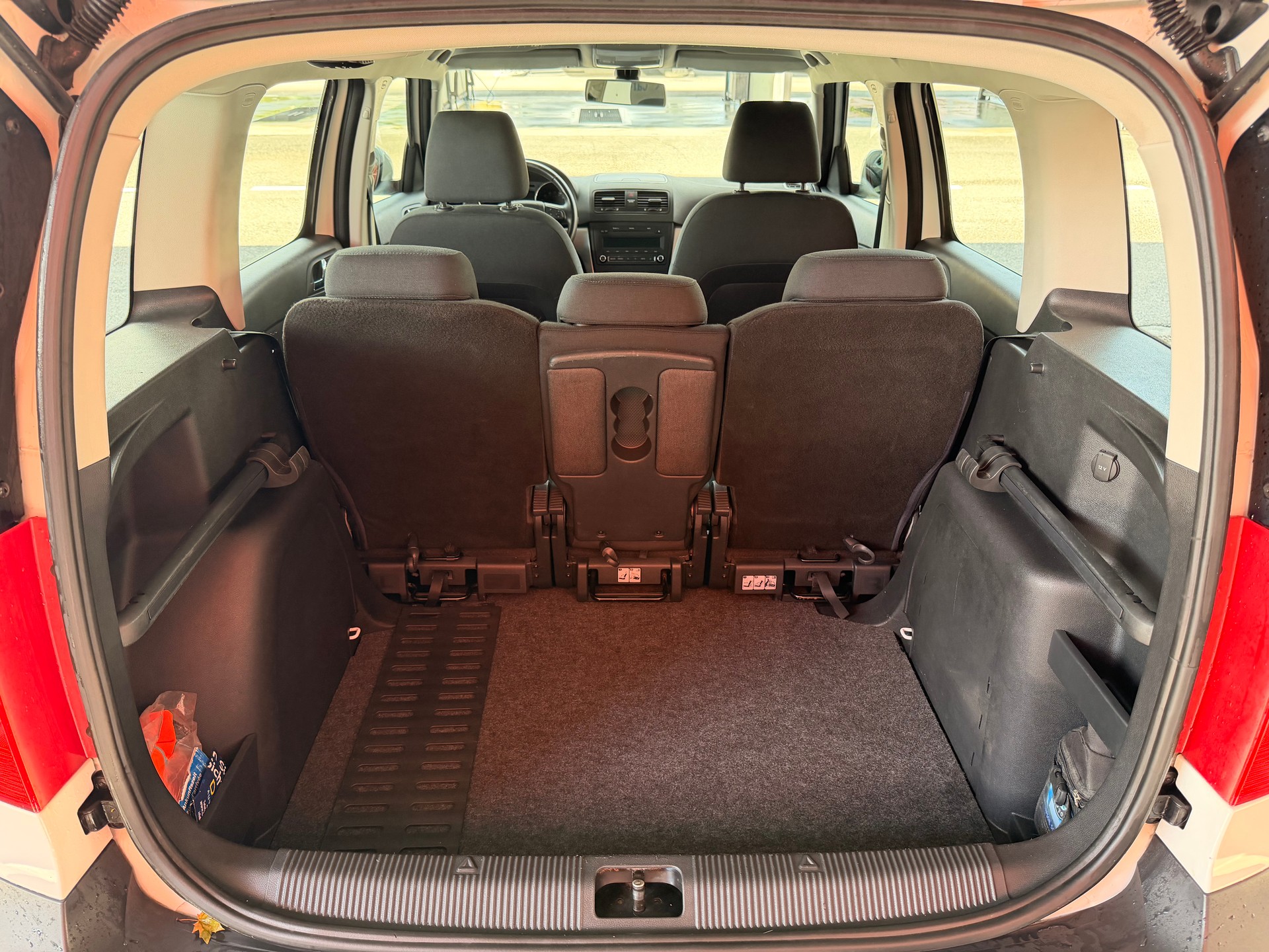 SKODA 1.4 TSI Ambition-image-9