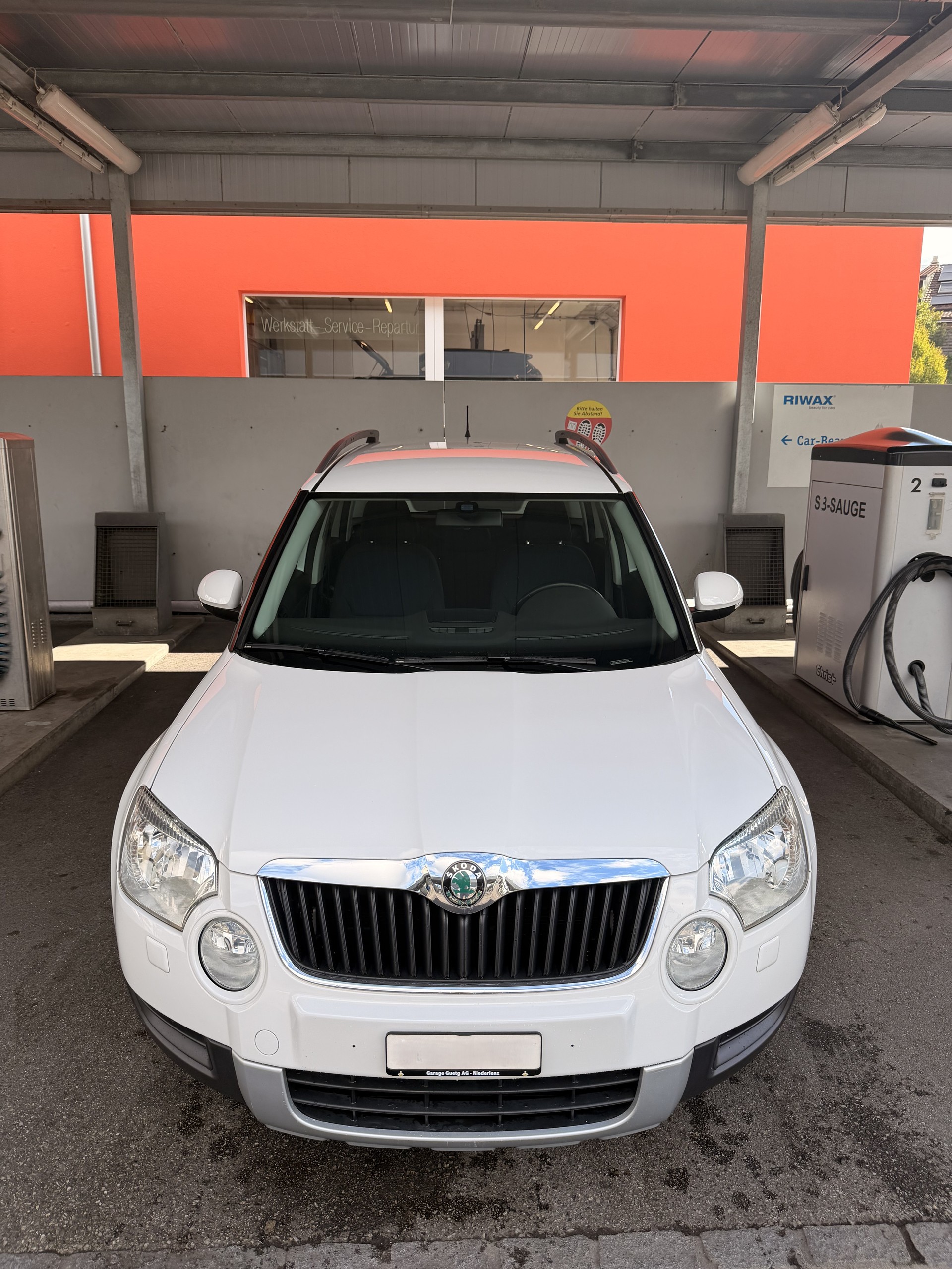 SKODA 1.4 TSI Ambition-image-1