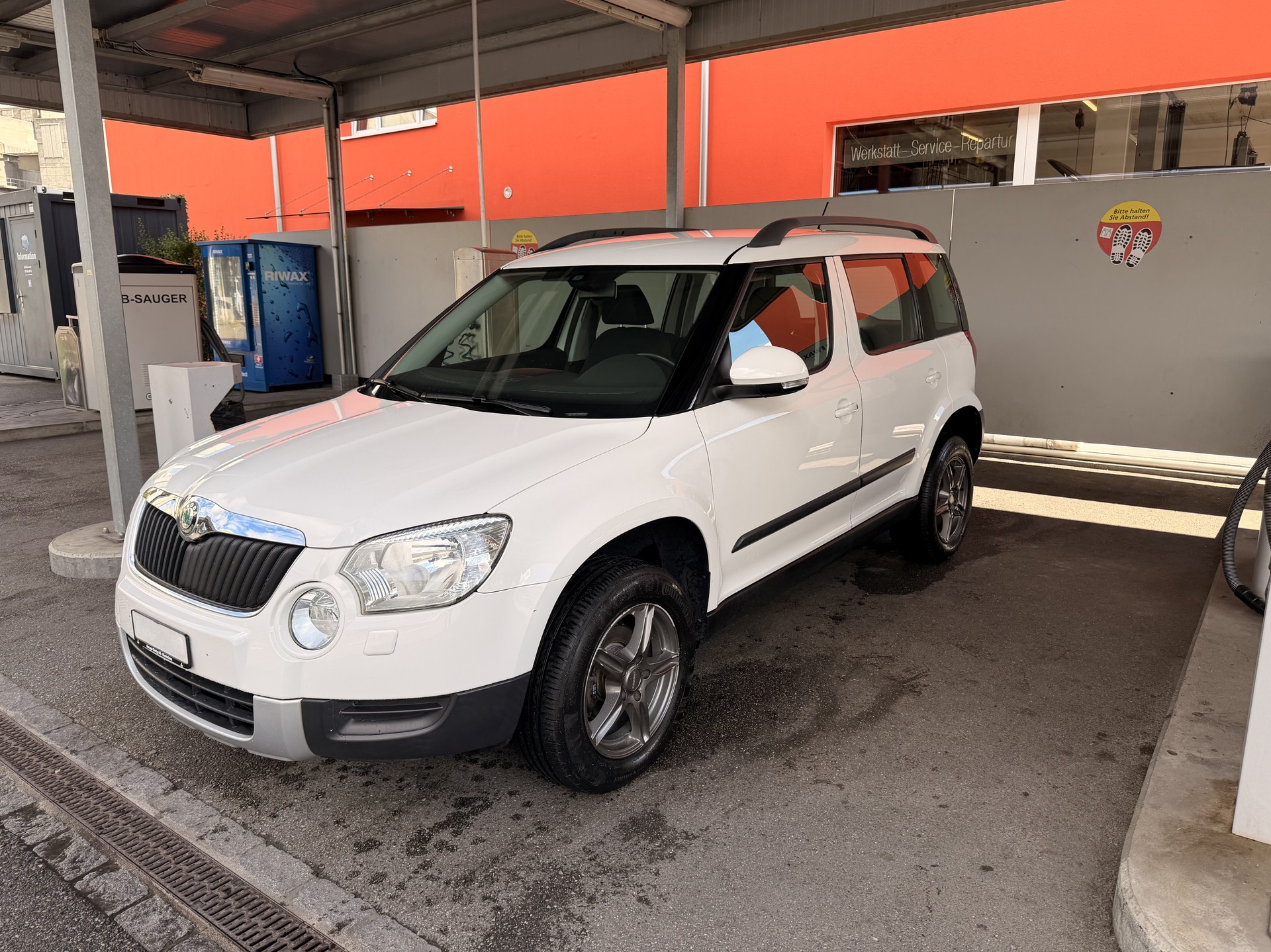 SKODA 1.4 TSI Ambition-image-0