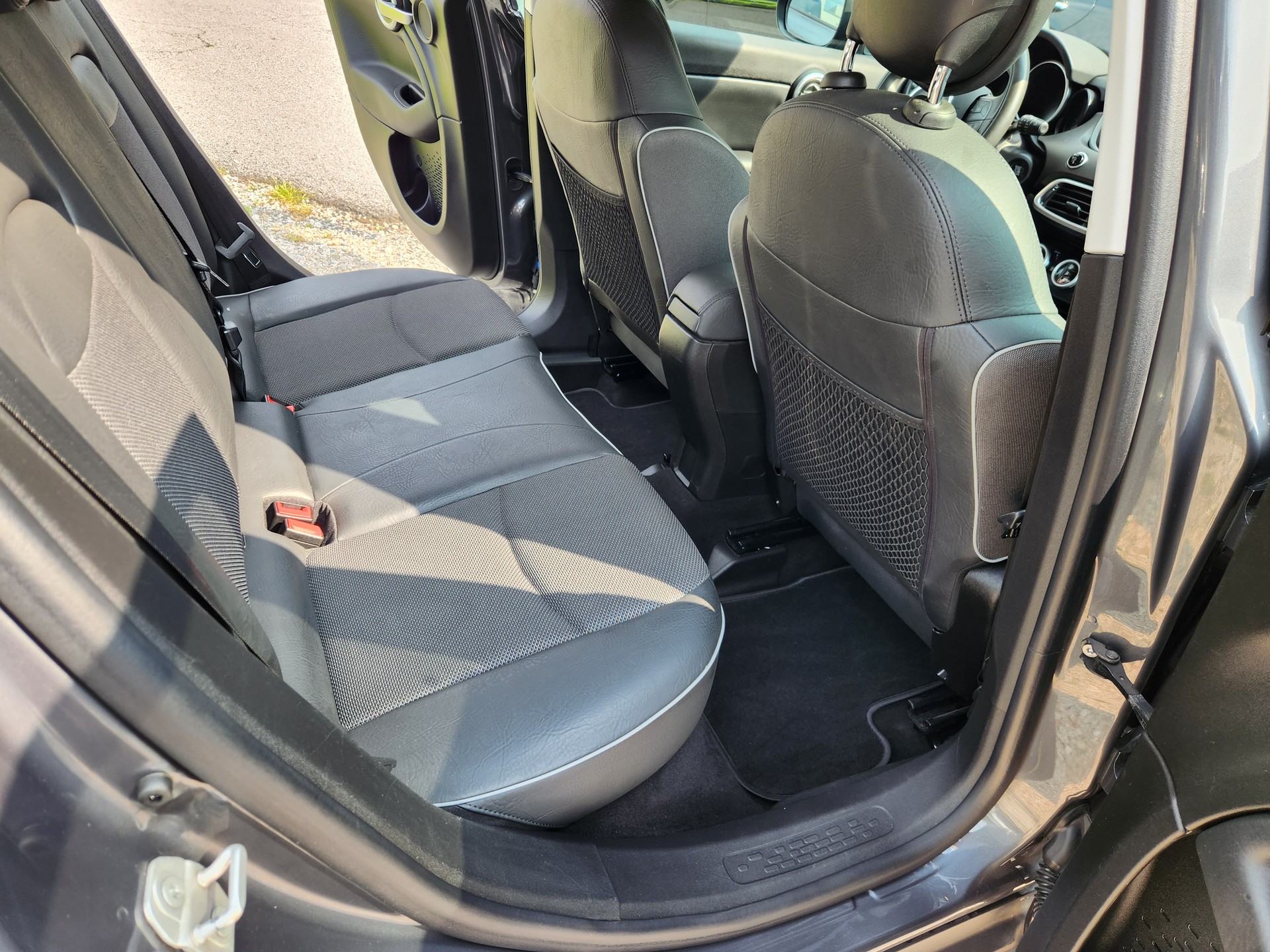 FIAT 500X 2.0 MJ Cross 4x4 Automatic-image-11