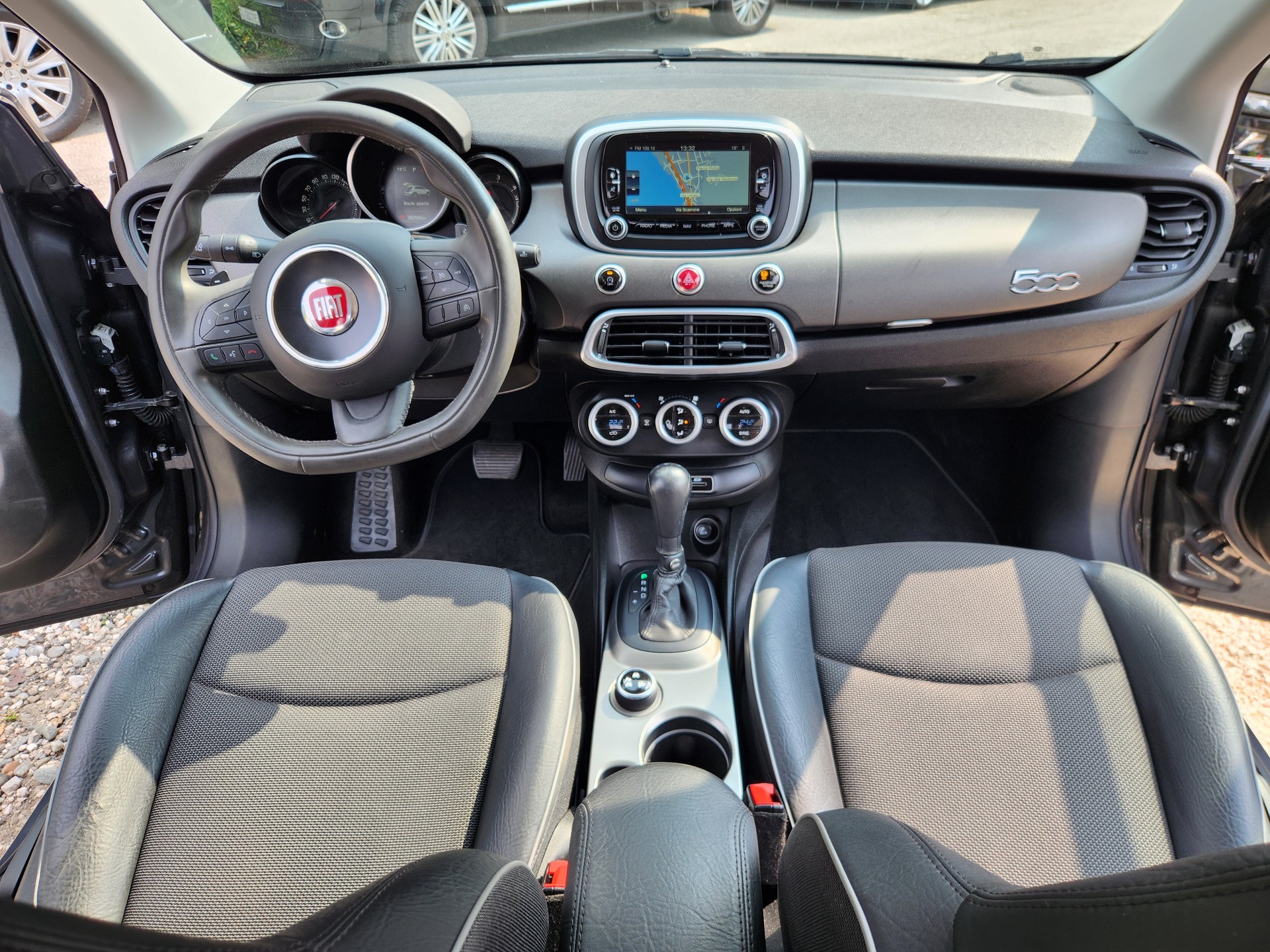 FIAT 500X 2.0 MJ Cross 4x4 Automatic-image-8