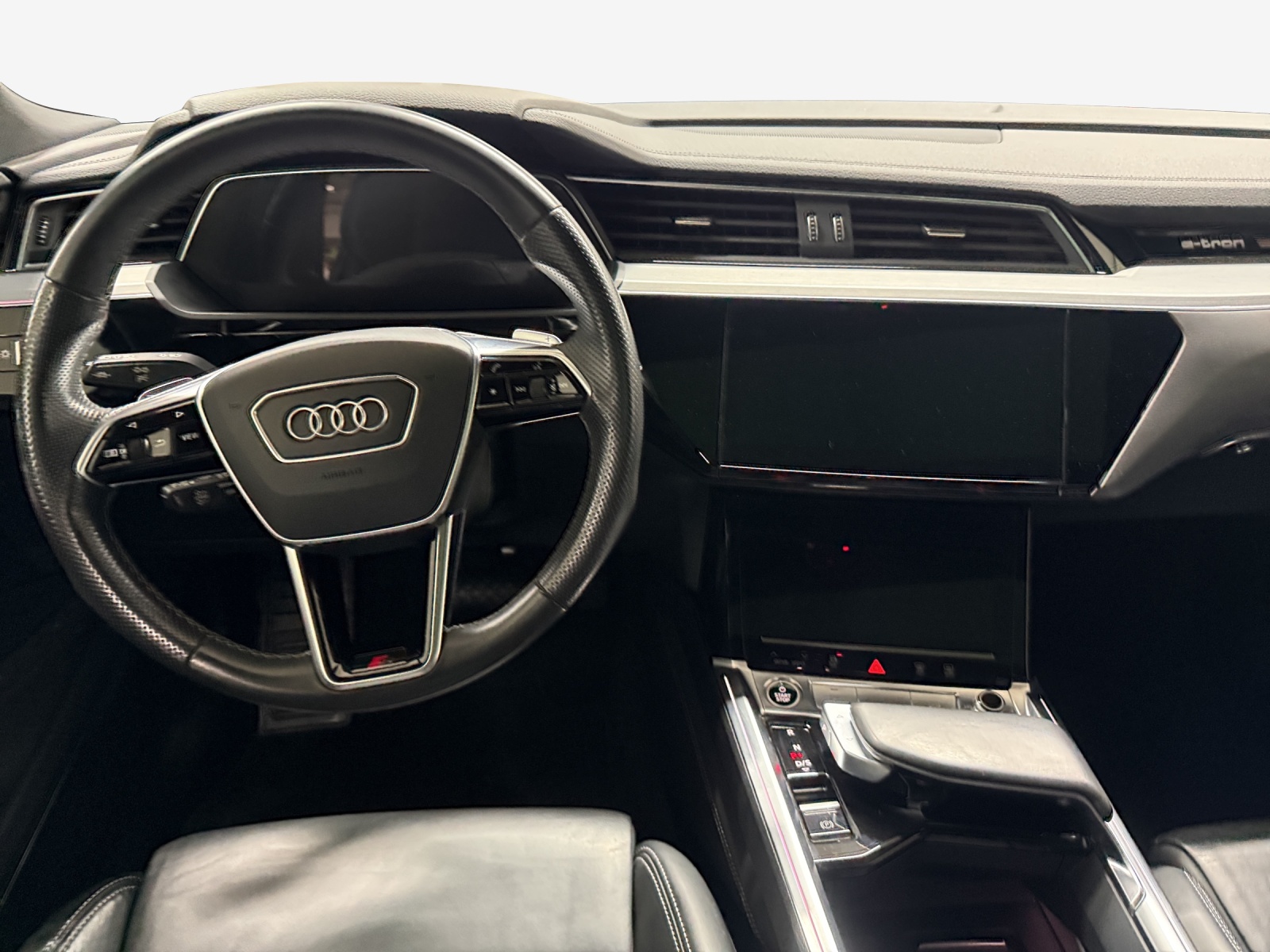 AUDI e-tron 55 S Line Black Edition quattro-image-9
