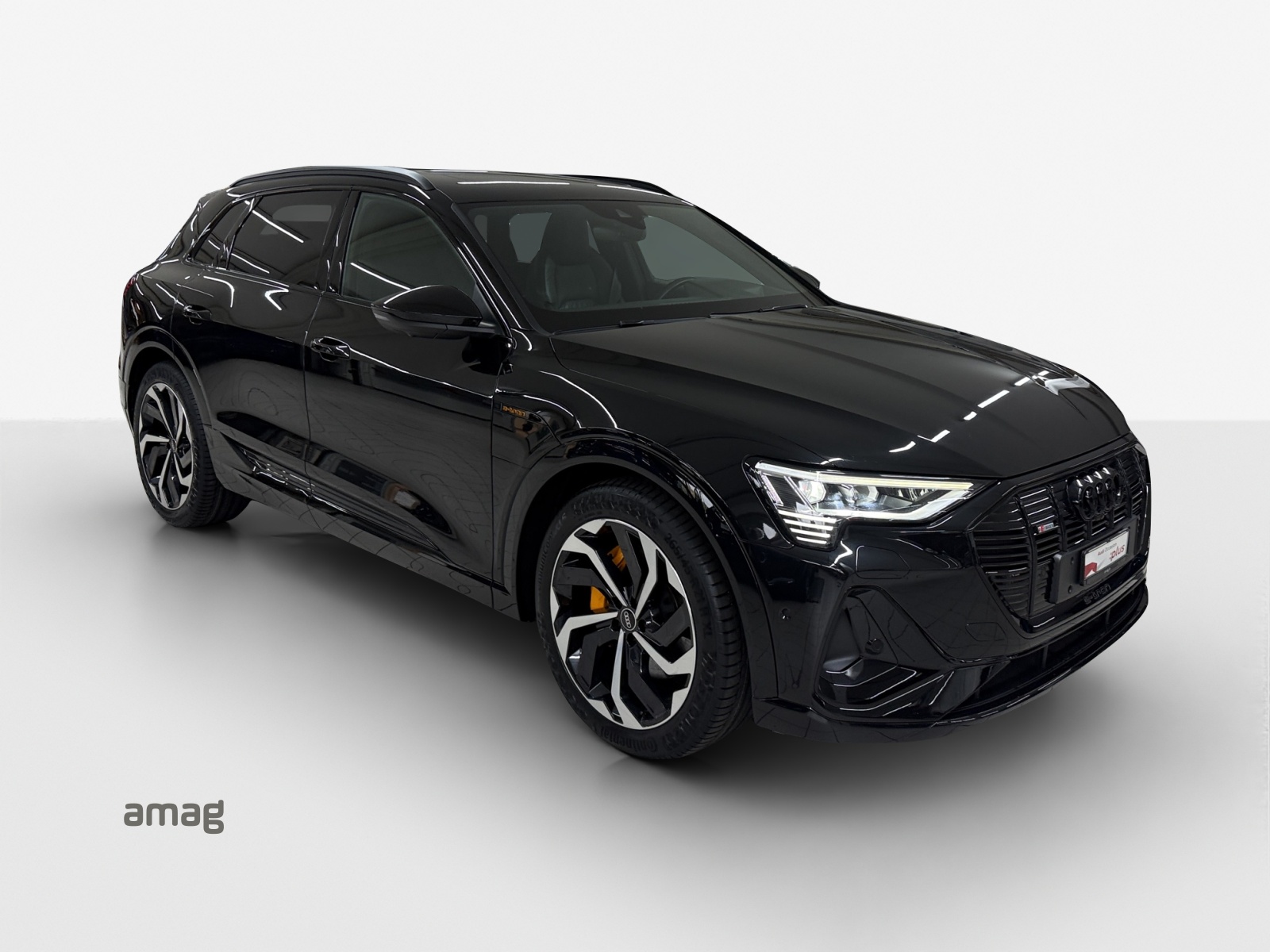 AUDI e-tron 55 S Line Black Edition quattro-image-6