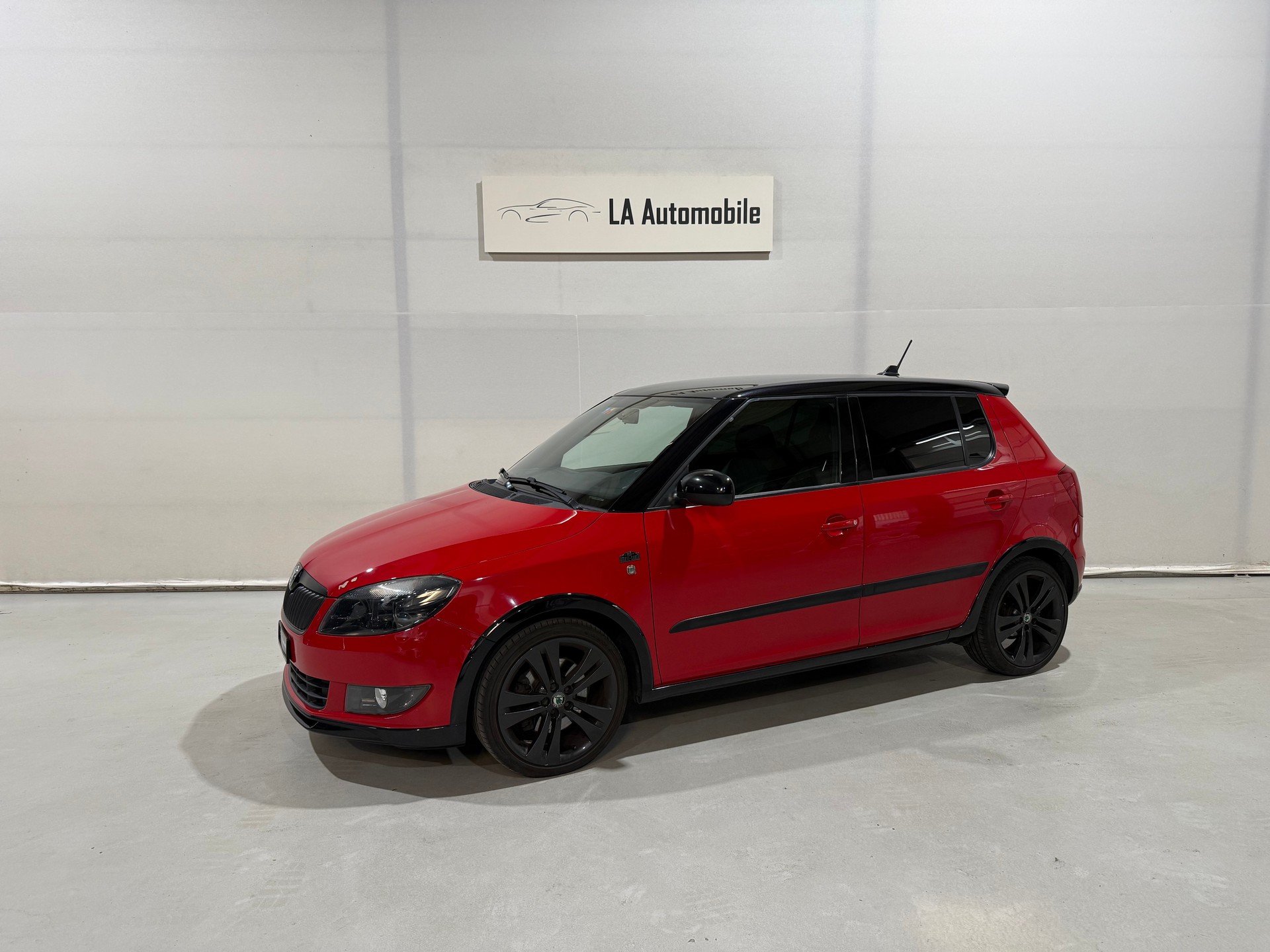 SKODA Fabia 1.2 TSI Monte Carlo-image-1