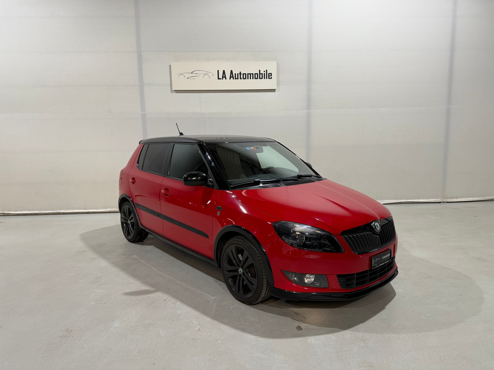 SKODA Fabia 1.2 TSI Monte Carlo-image-4
