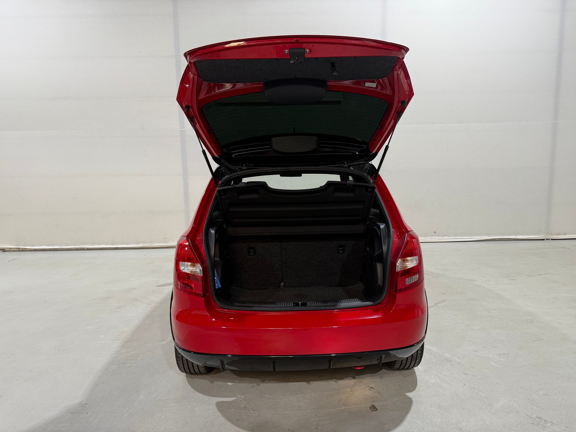 SKODA Fabia 1.2 TSI Monte Carlo-image-10