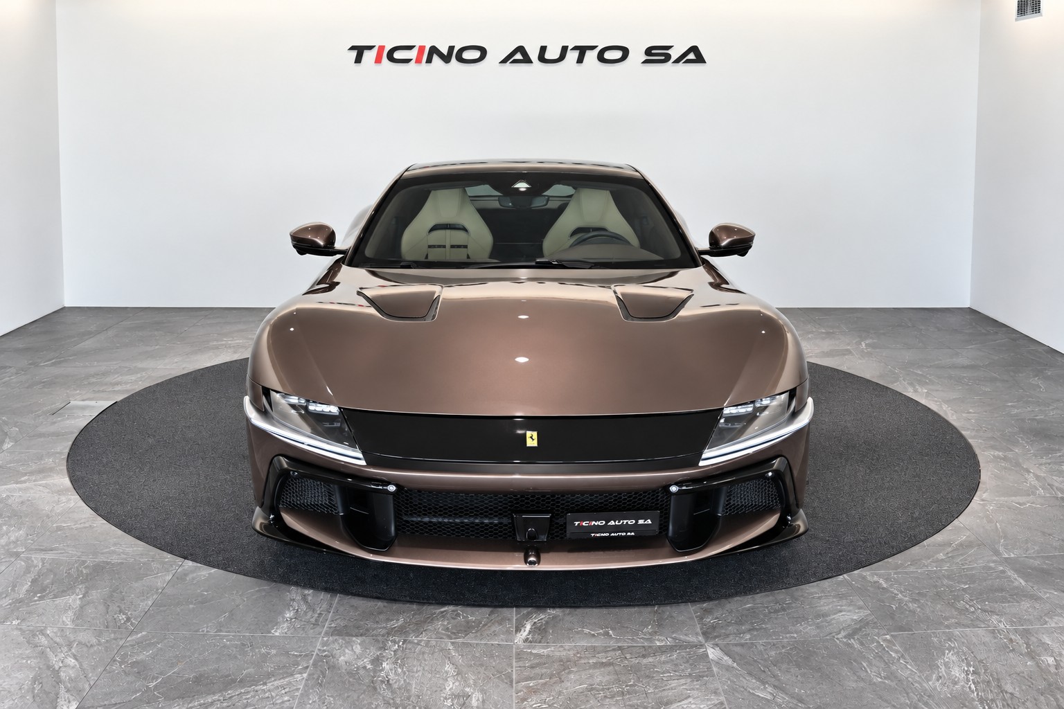 FERRARI 12 Cilindri-image-12