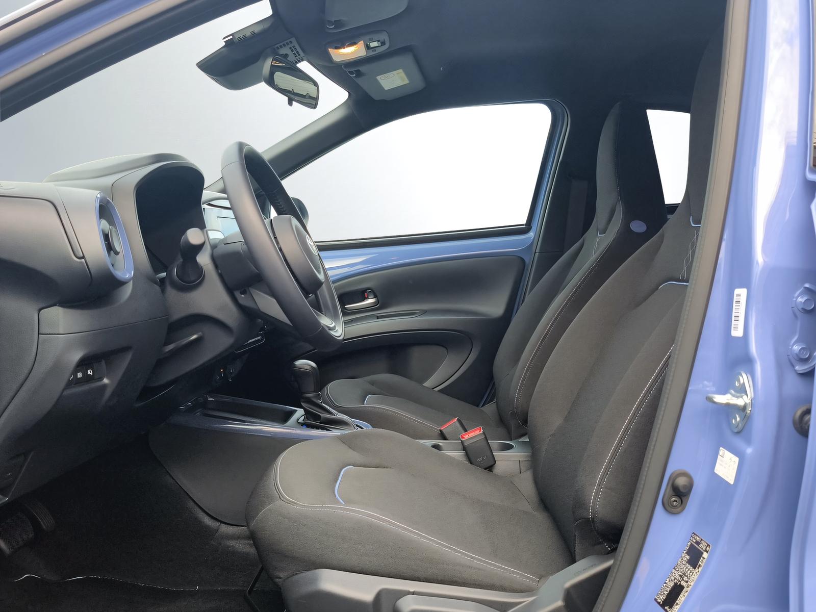 TOYOTA Aygo X 1.5 VVT-i HSD Trend-image-3