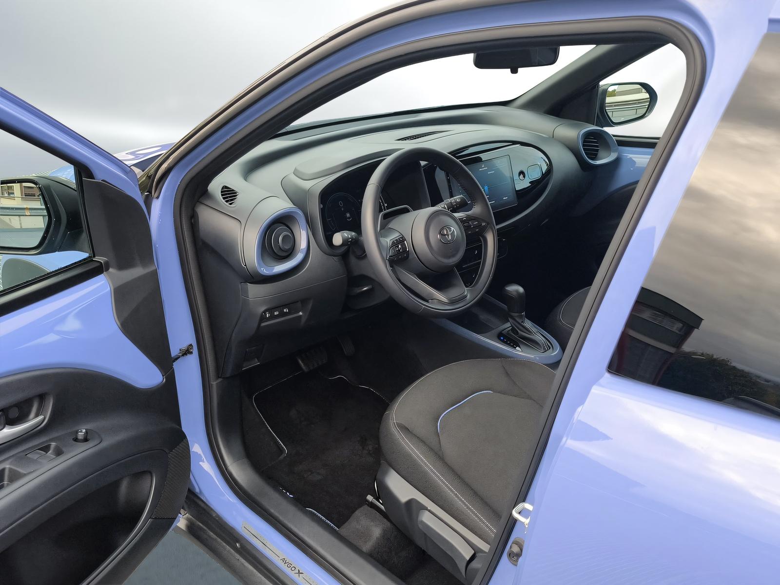 TOYOTA Aygo X 1.5 VVT-i HSD Trend-image-16