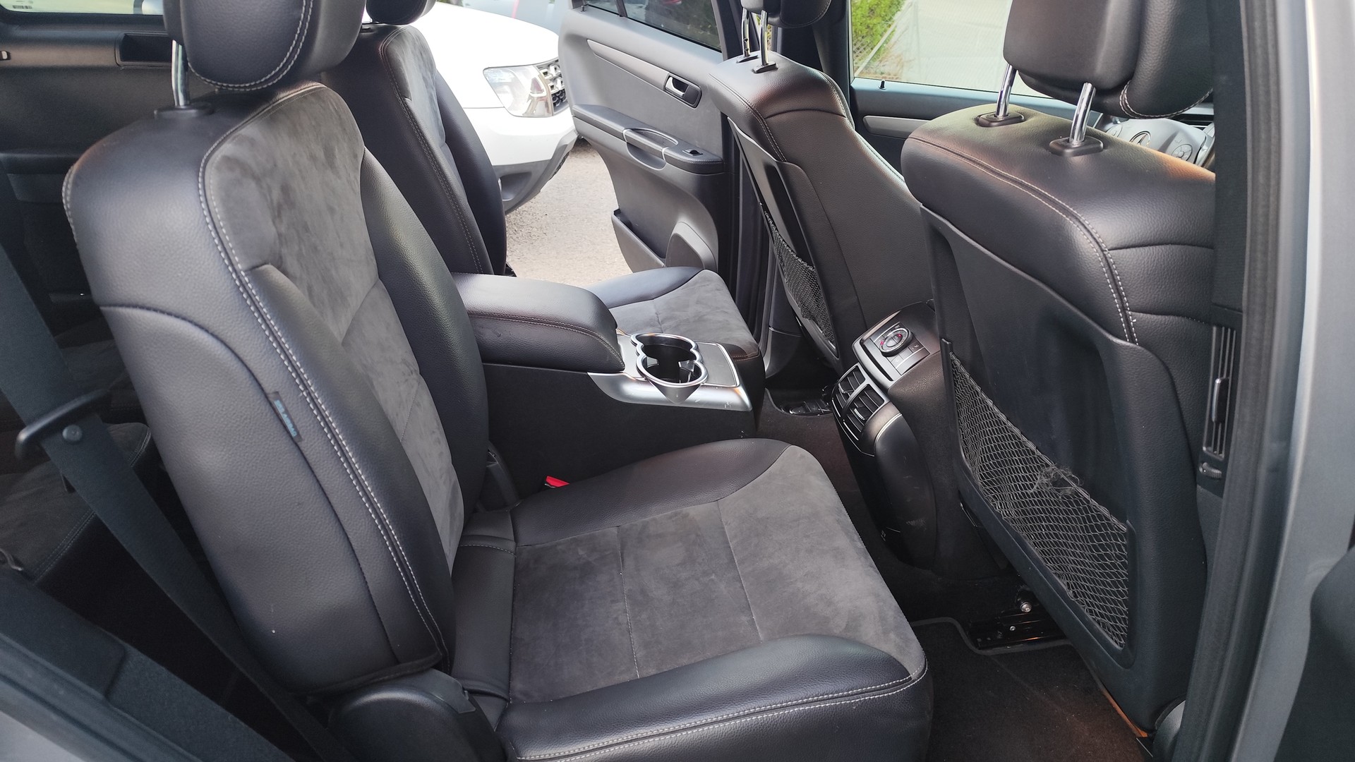 MERCEDES-BENZ R 350 CDI 4Matic 7G-Tronic-image-10