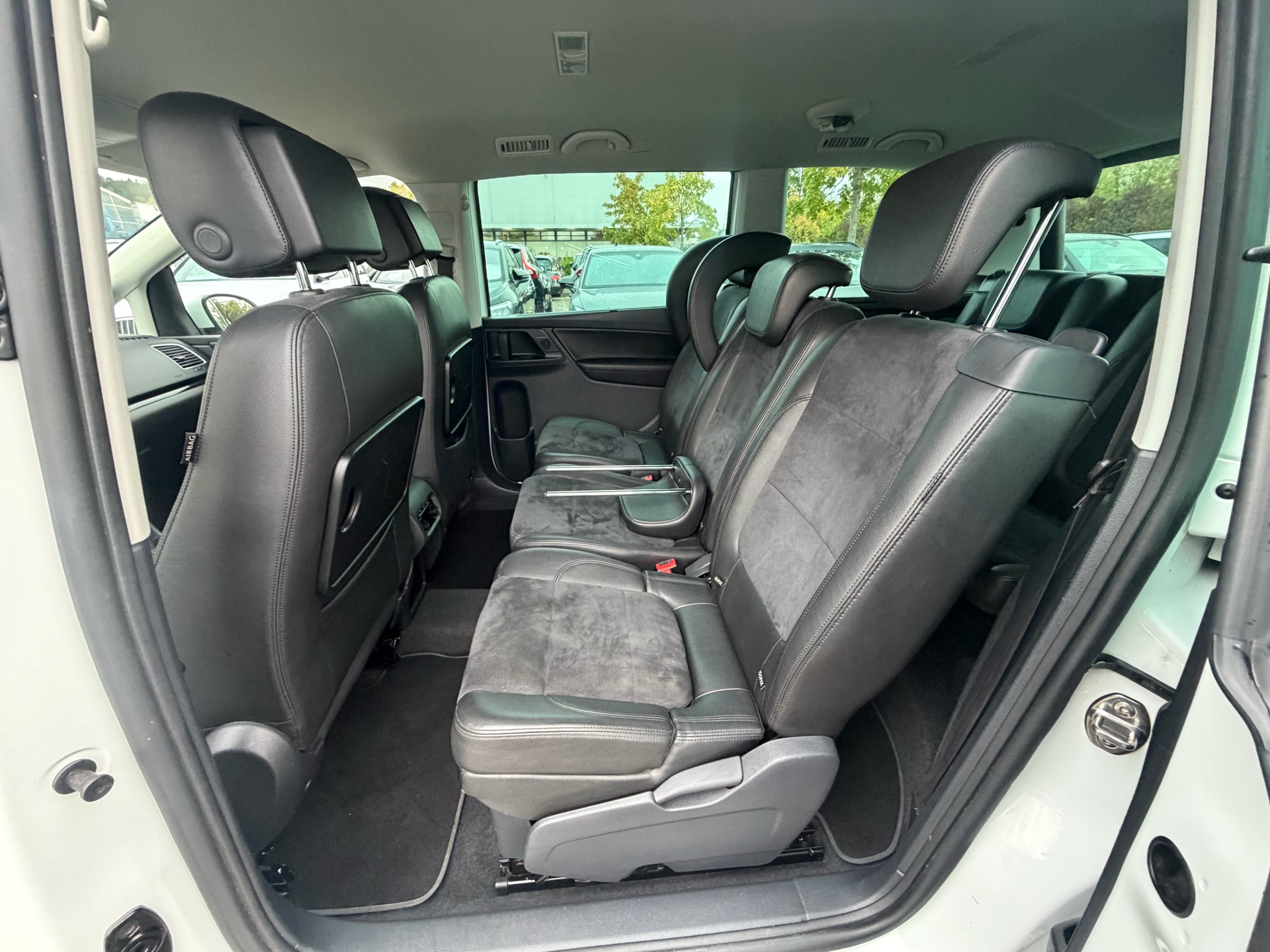 SEAT Alhambra 2.0 TDI Style Viva DSG-image-9