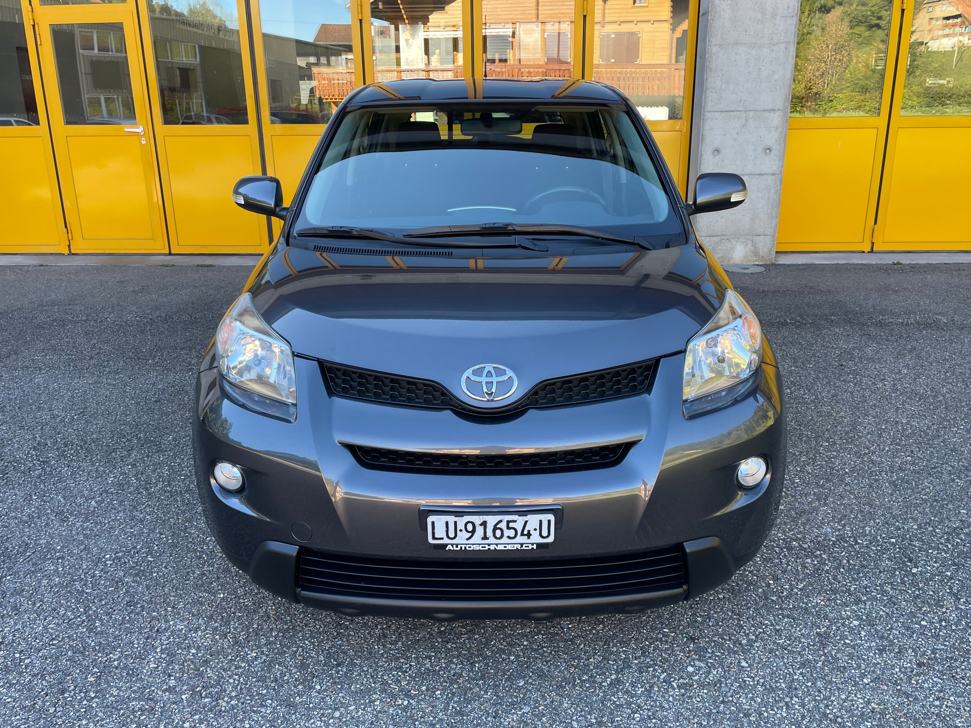 TOYOTA UrbanCruiser 1.4 D-4D Linea Terra 4WD-image-10