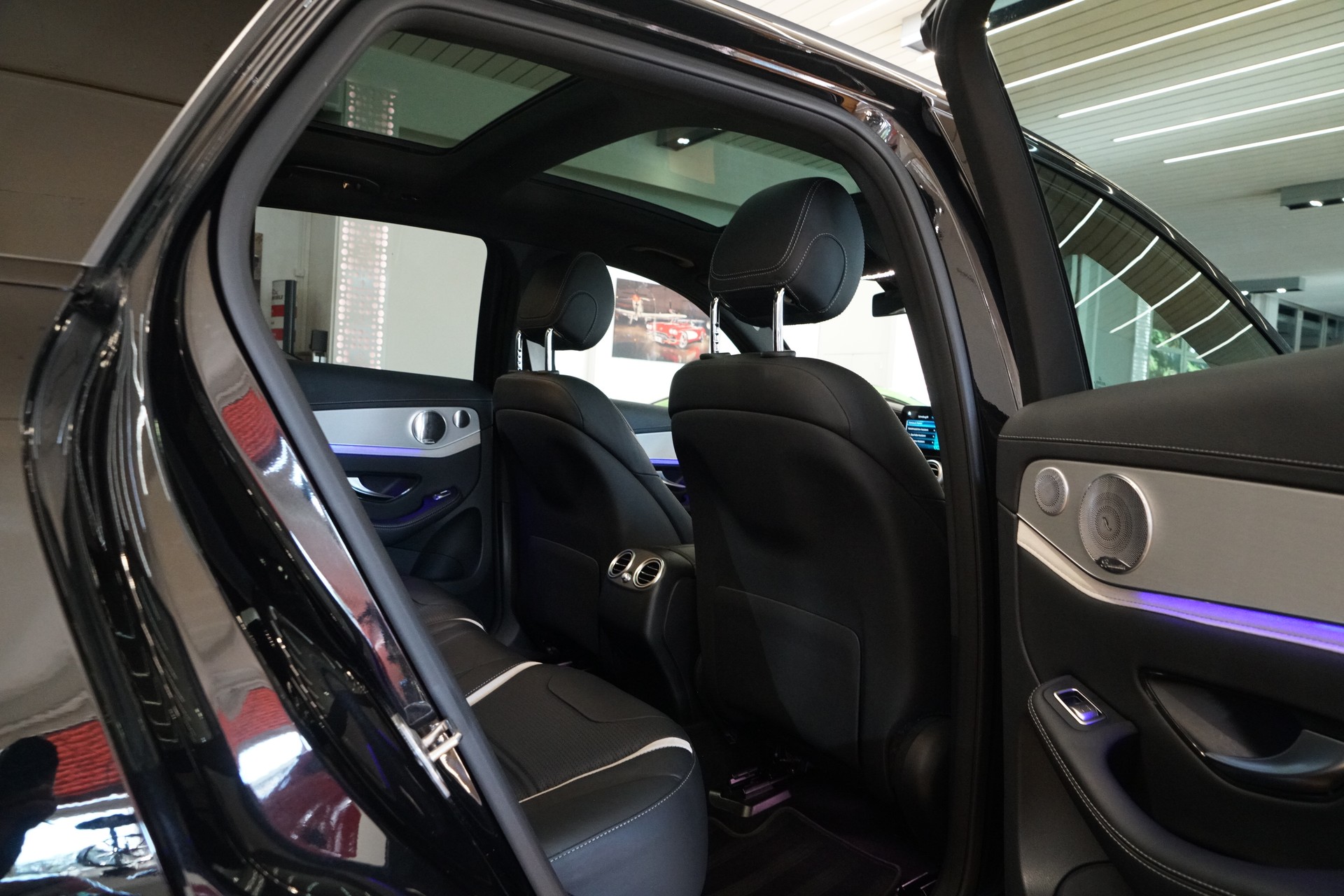 MERCEDES-BENZ GLC 63 S AMG 4Matic 9G-Tronic-image-21
