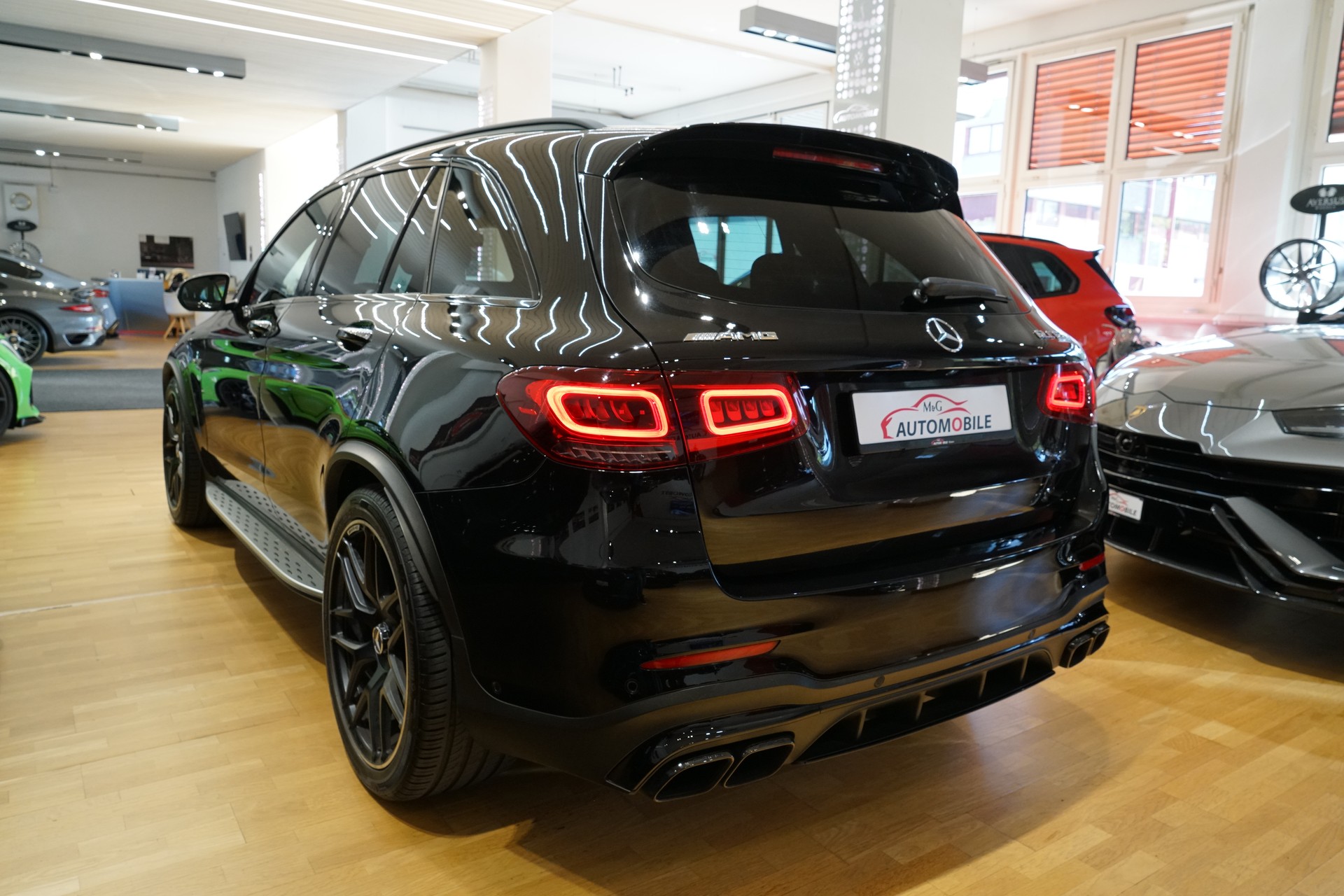 MERCEDES-BENZ GLC 63 S AMG 4Matic 9G-Tronic-image-4